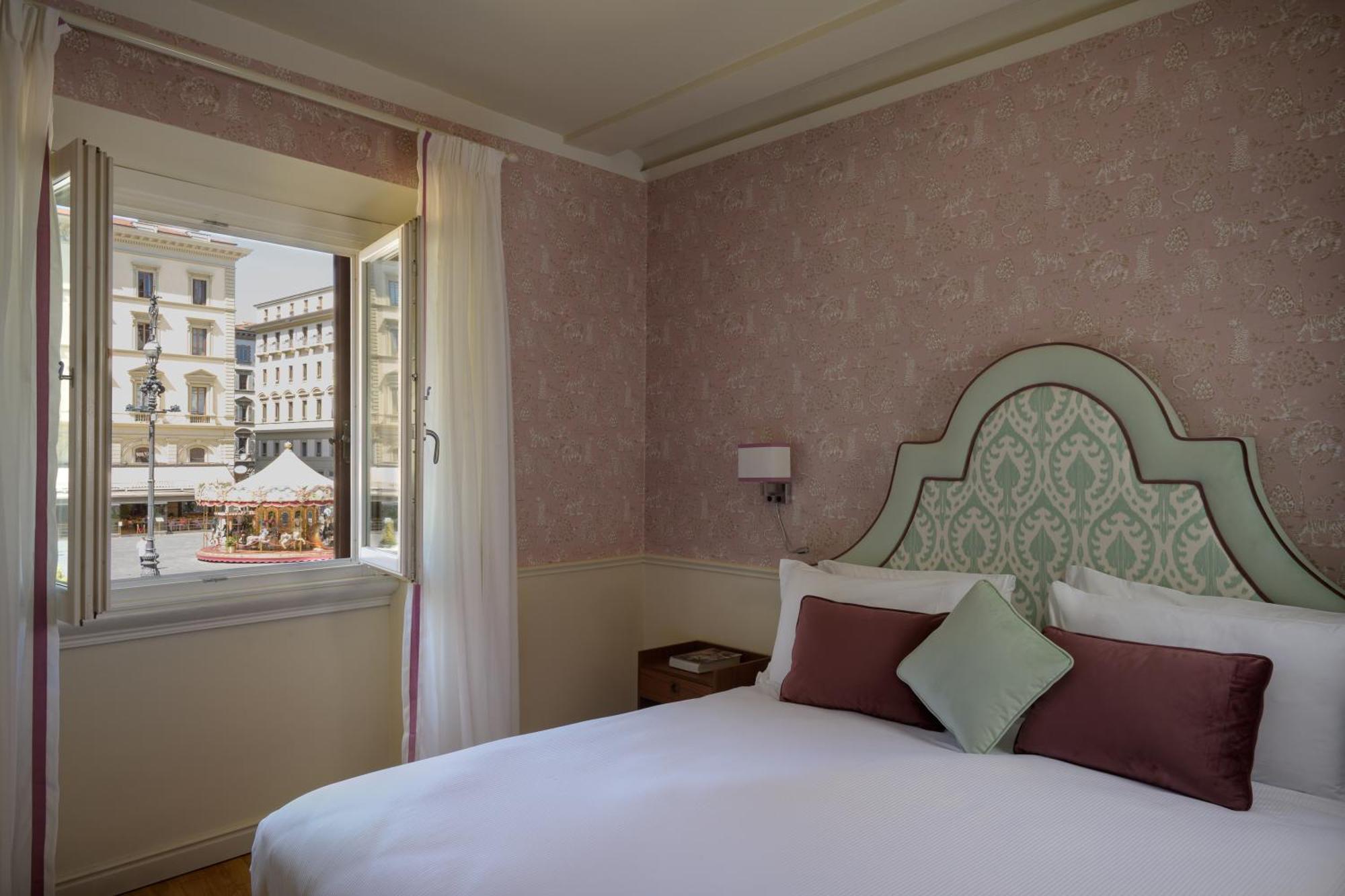 Superior Double or Twin Room City View