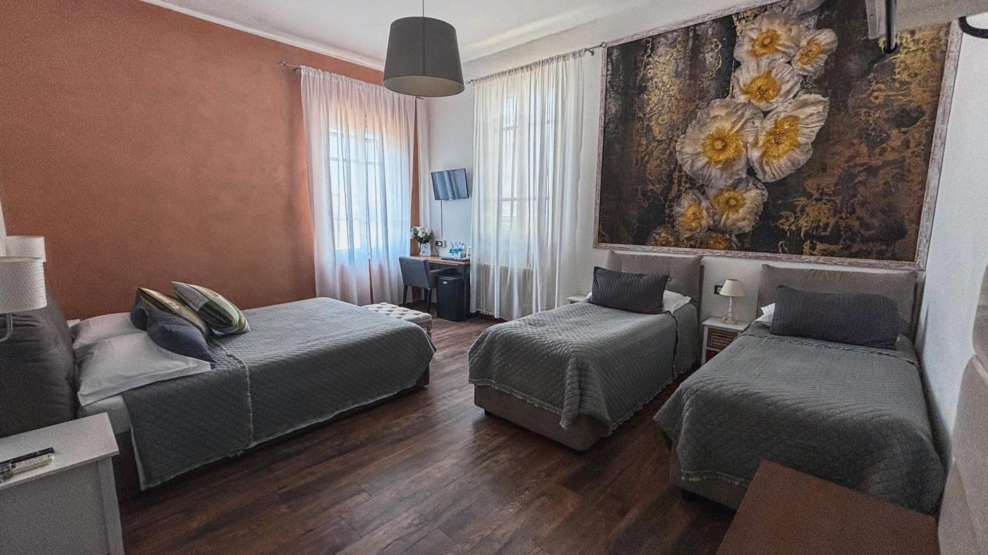Classic Quadruple Room