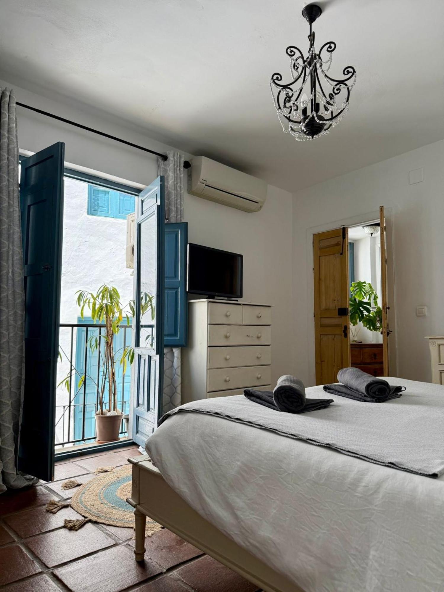 Deluxe Double Room Bath