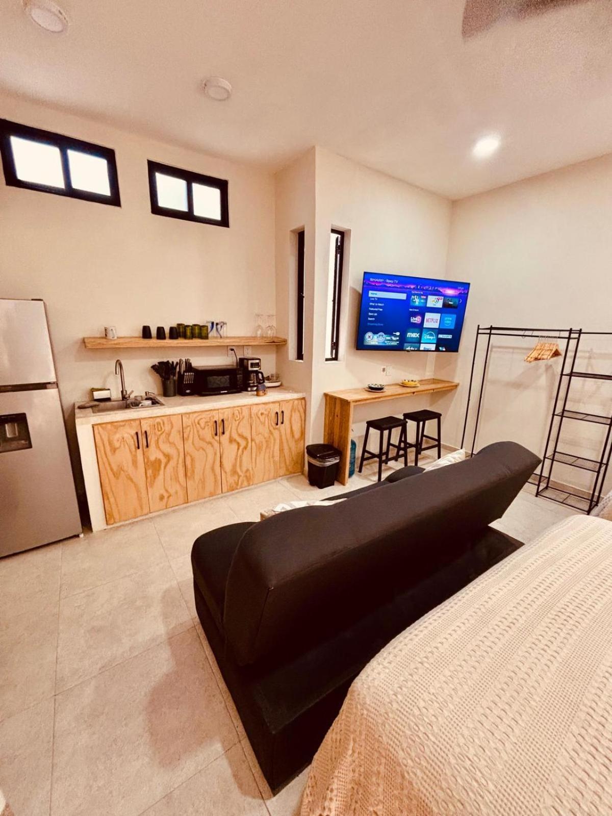 Superior Studio