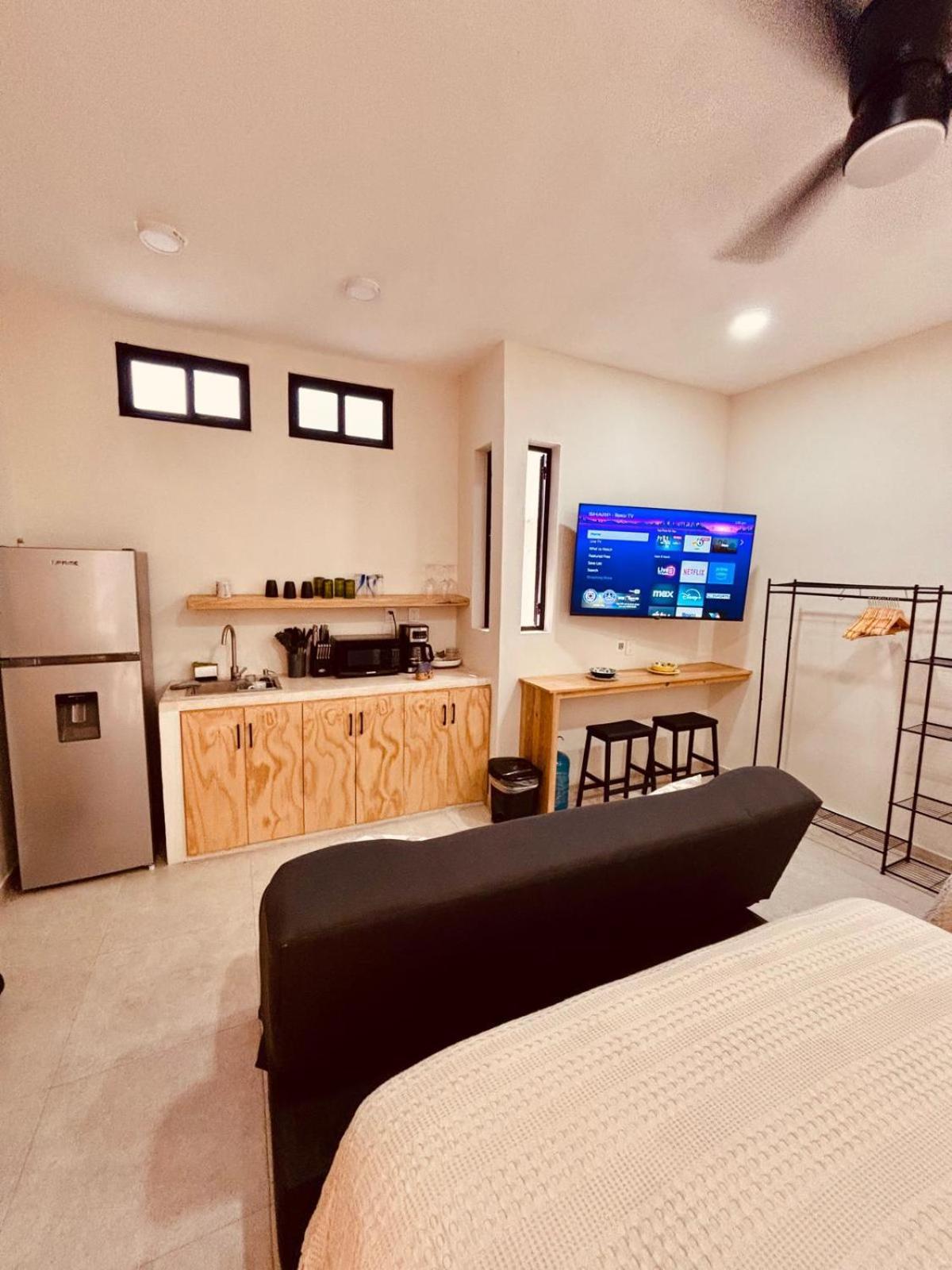 Superior Studio