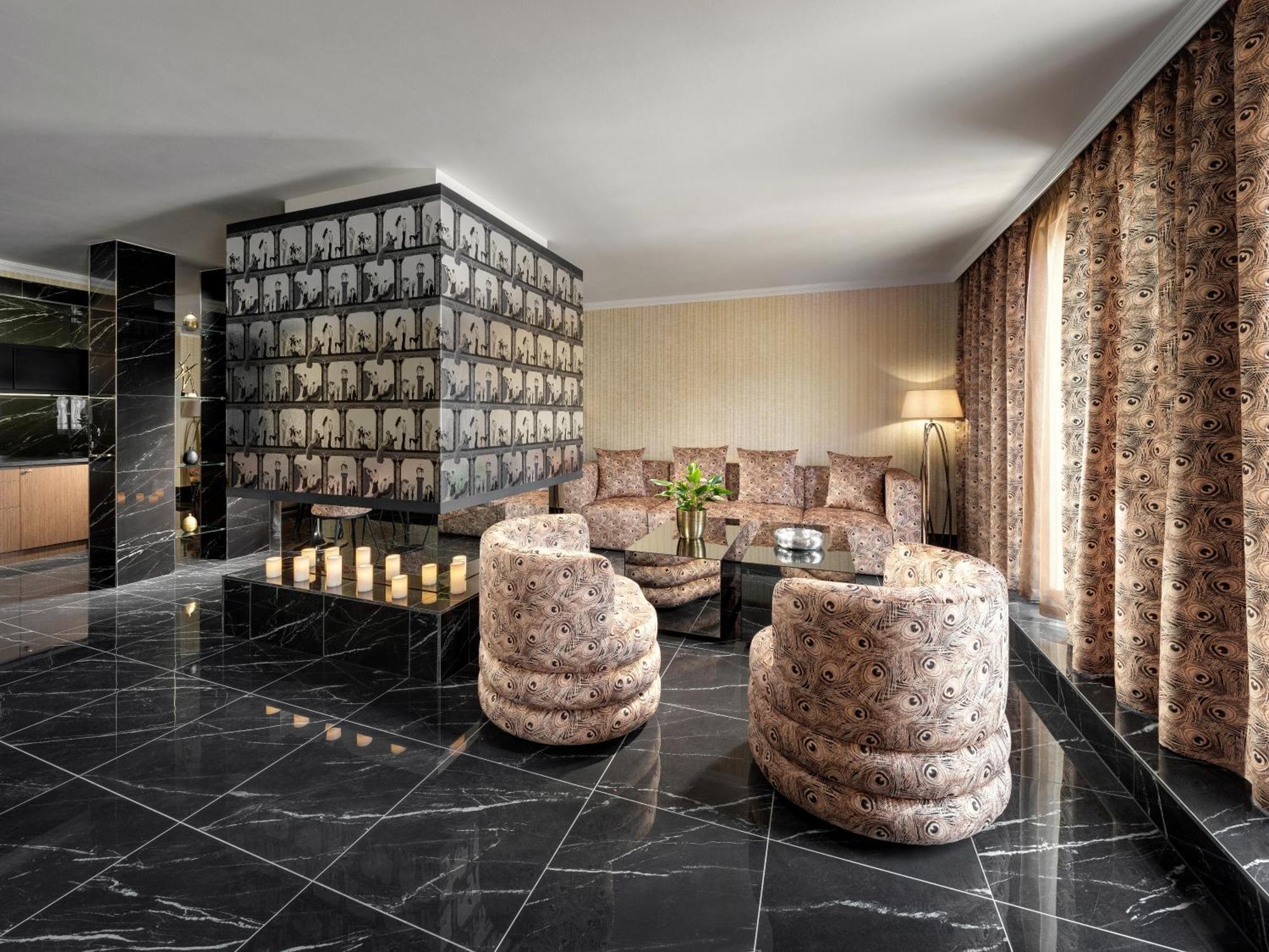 Penthouse Apartment