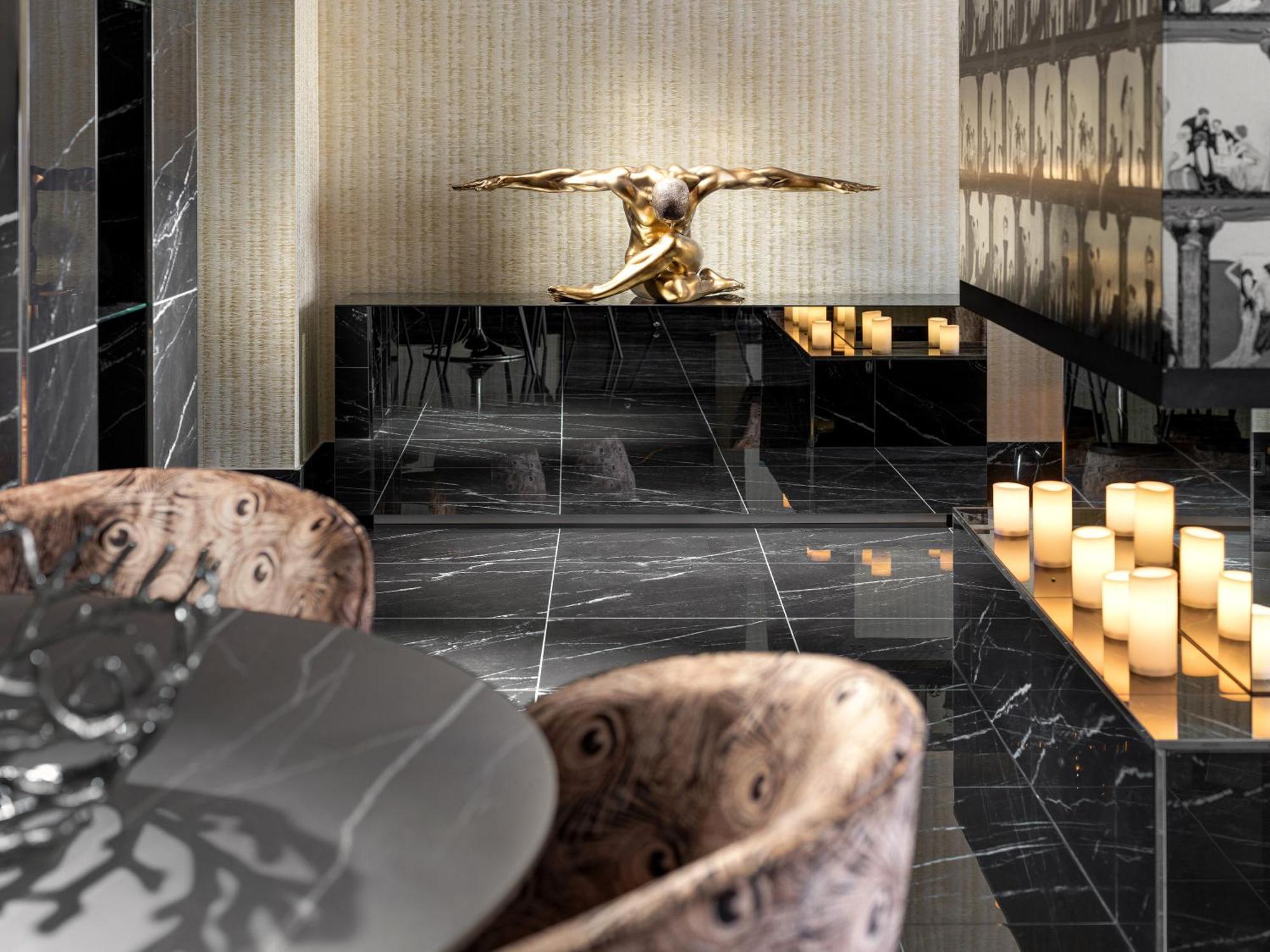 Penthouse Apartment