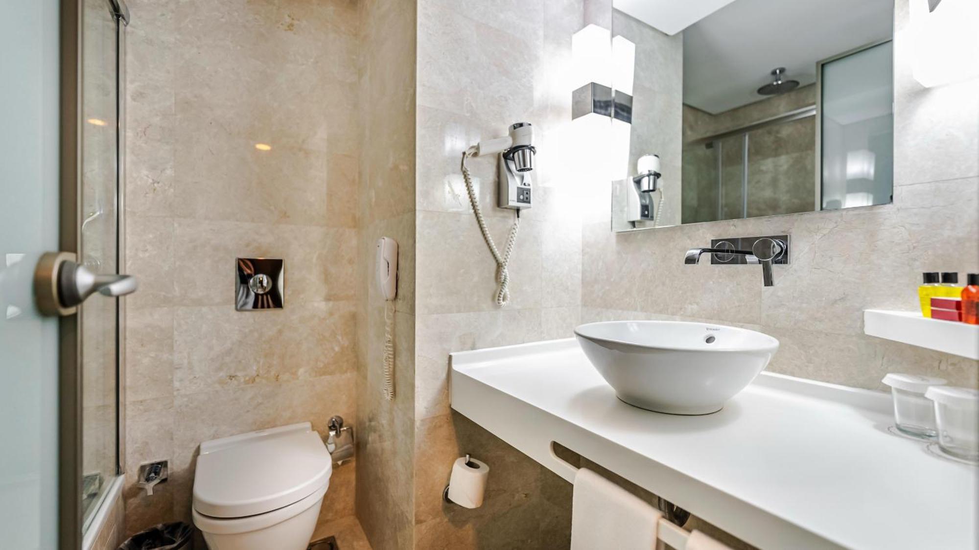 Double or Twin Room,1690935999:JPEG