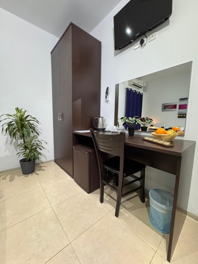Standard Twin Room Balcony