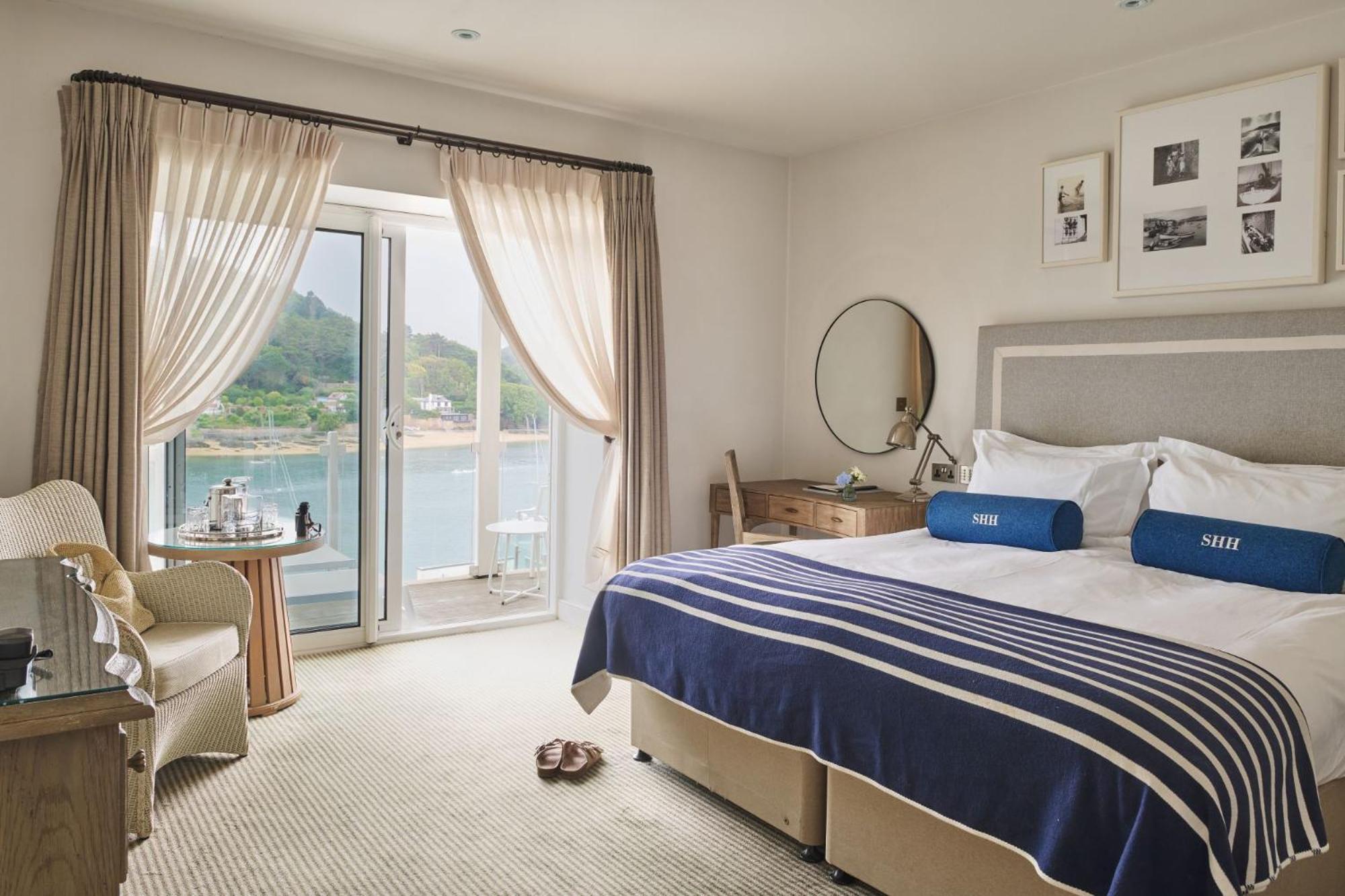 Double room Estuary View Balcony