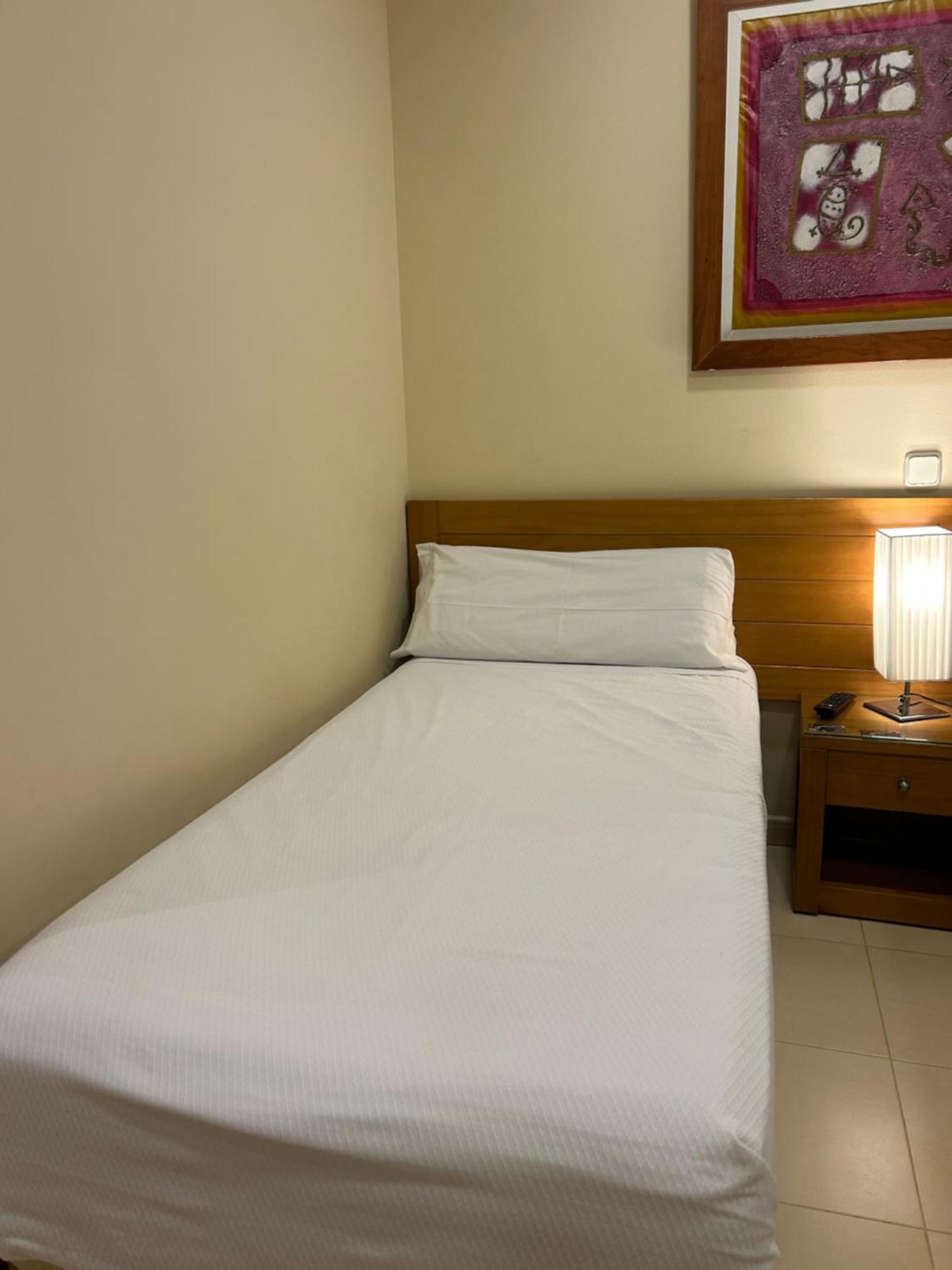 Single Room with Private Bathroom,1690947115:JPEG
