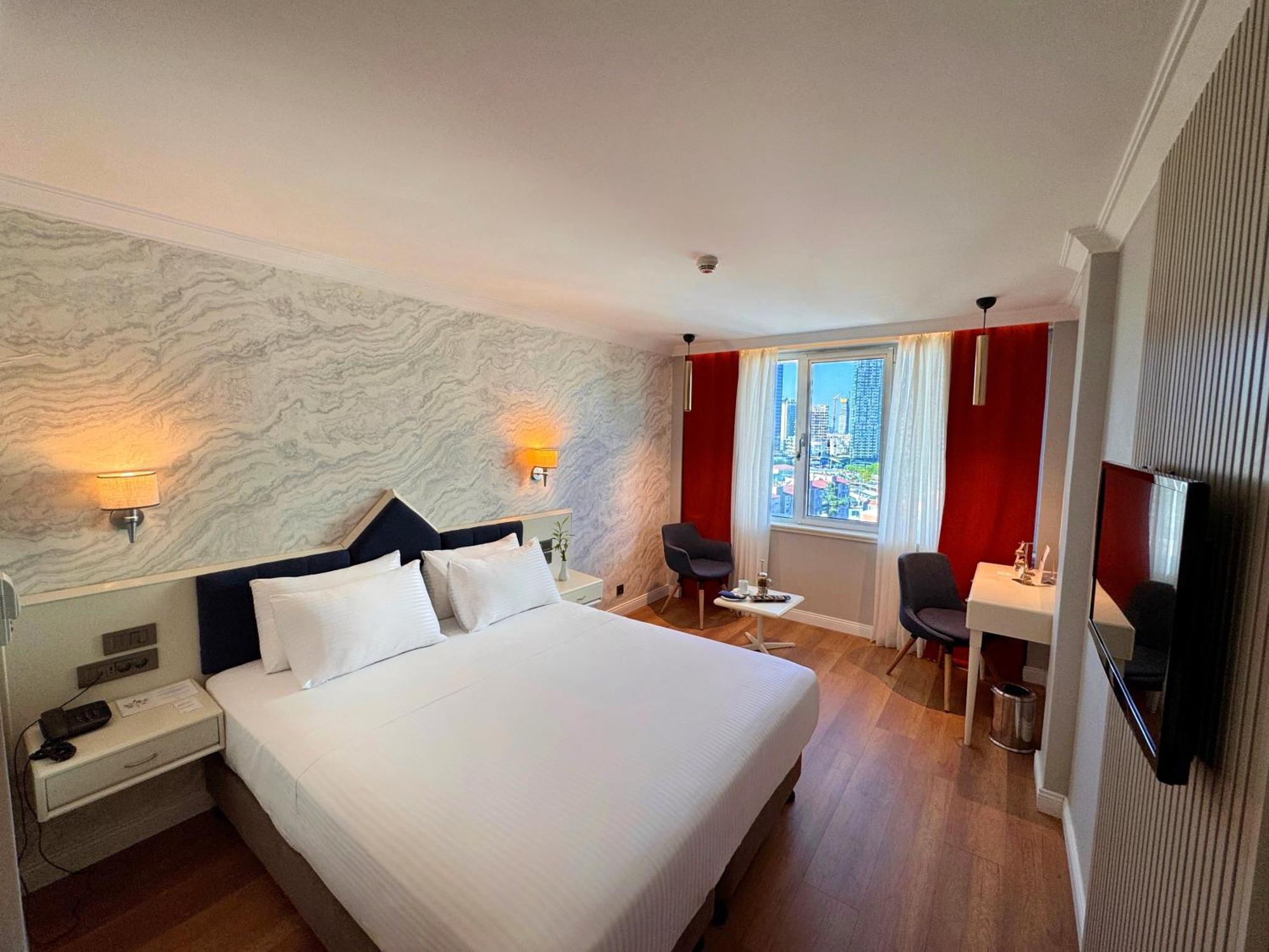 Superior King Room SPA Access