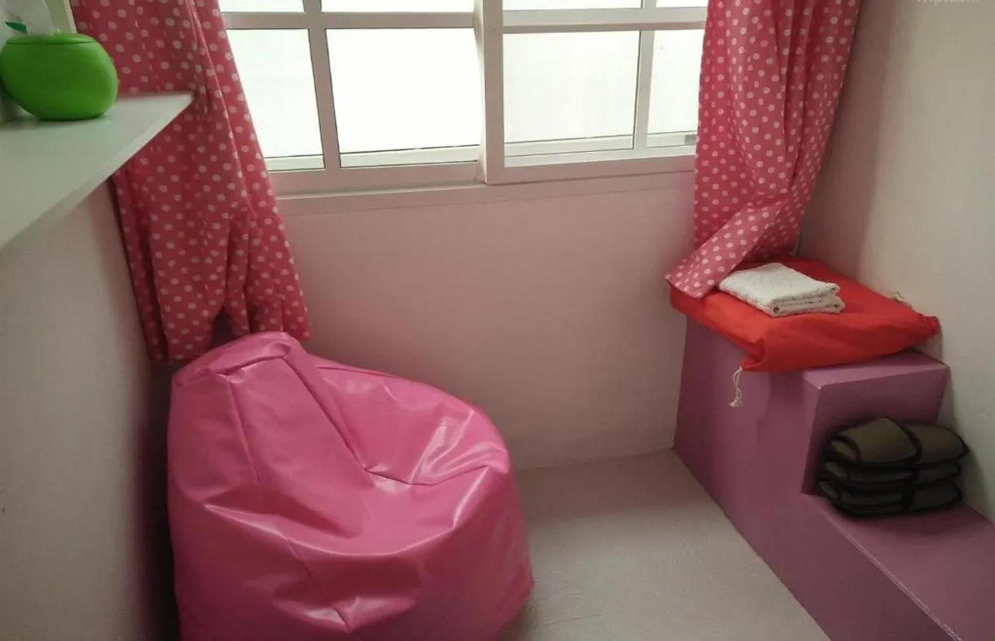 Dreibettzimmer mit Bad
