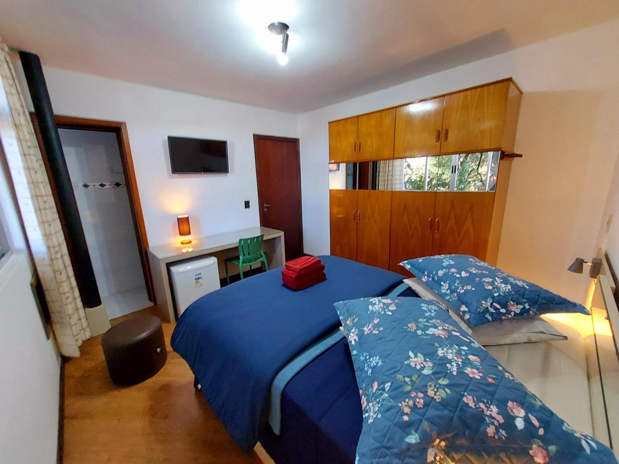 Standard Double Suite