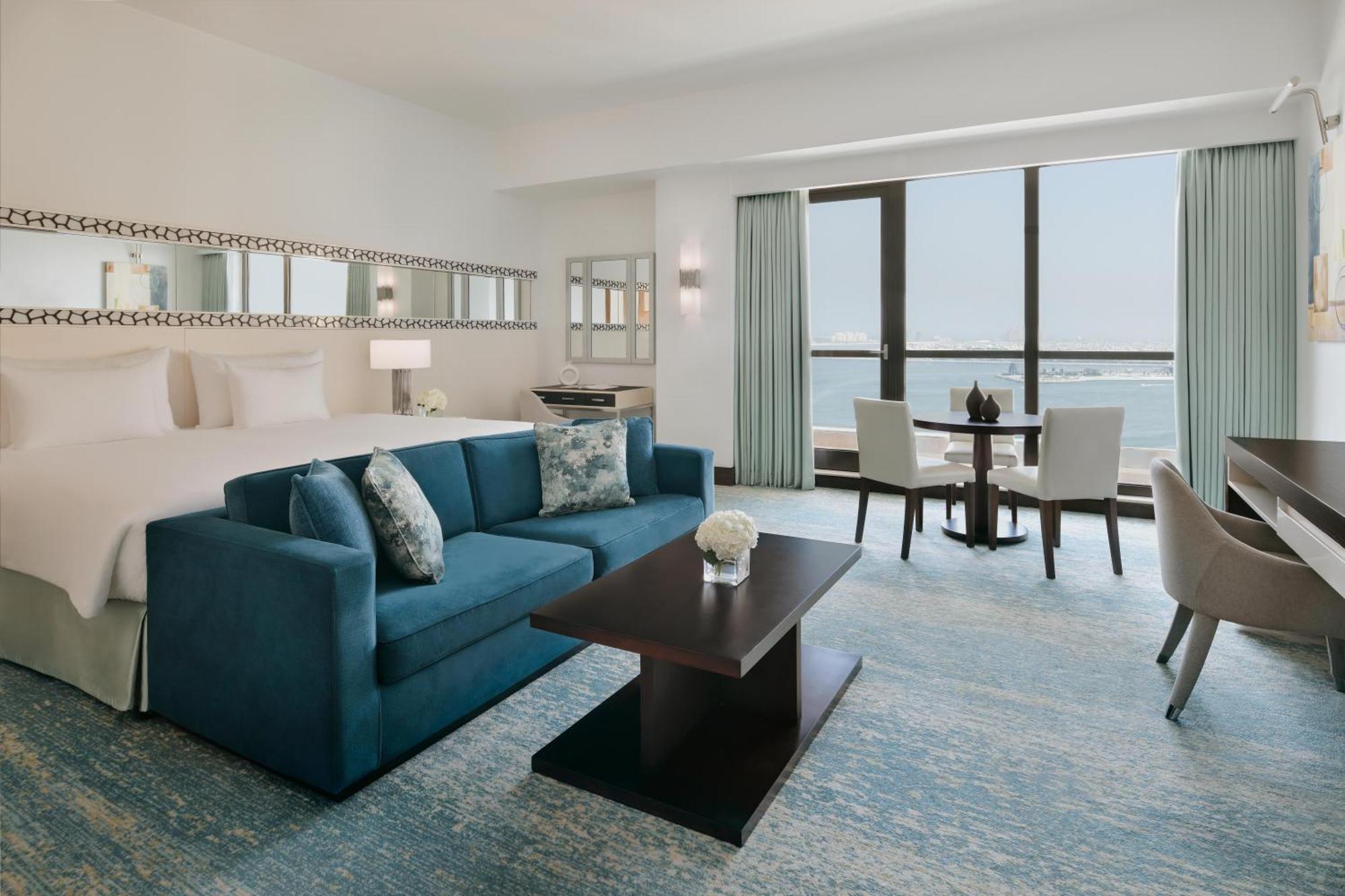 Sea View Junior Suite Balcony Full Ain Dubai View-Coral Lounge Access