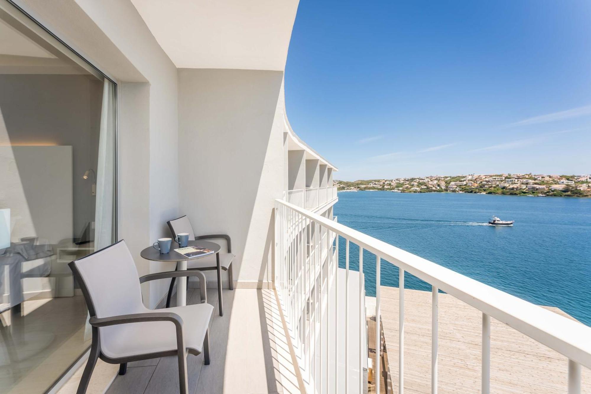 Double or Twin Room Pool View