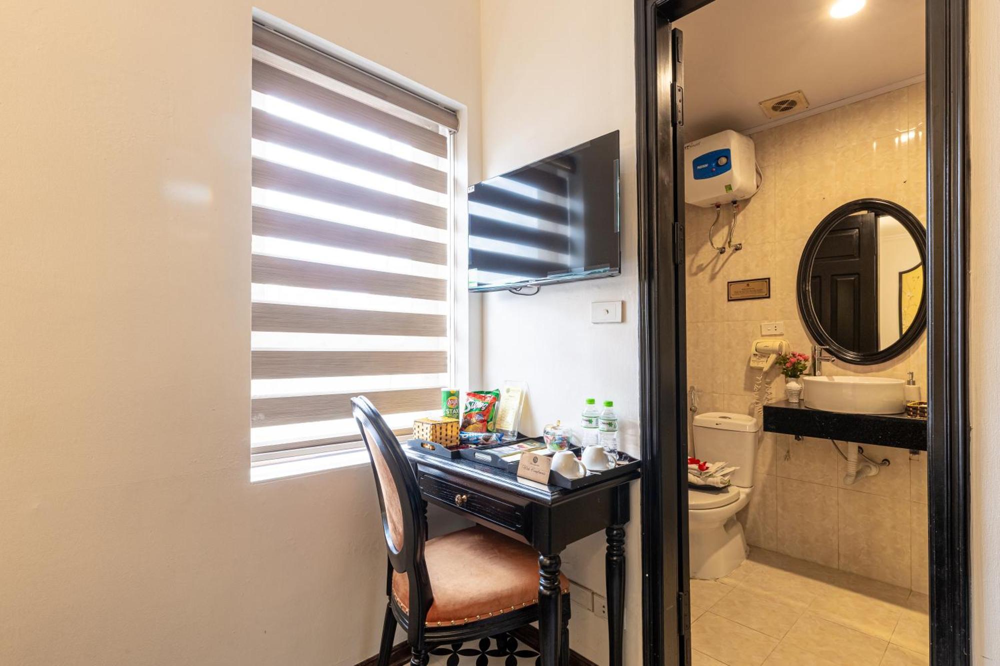 Superior Single Room