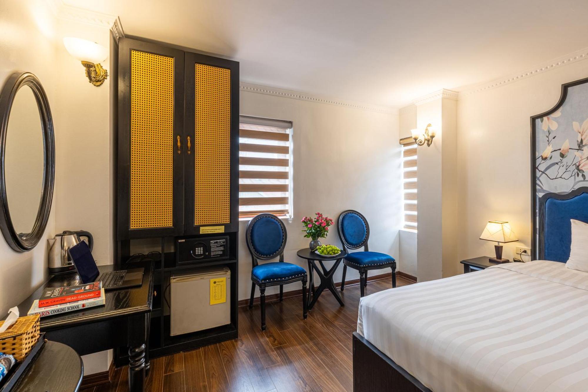 Deluxe Double or Twin Room