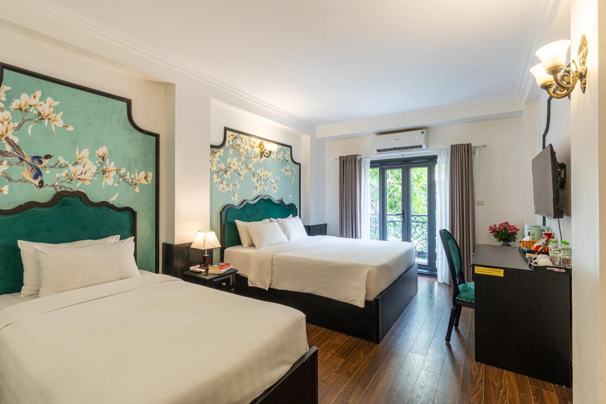 Deluxe Triple Room