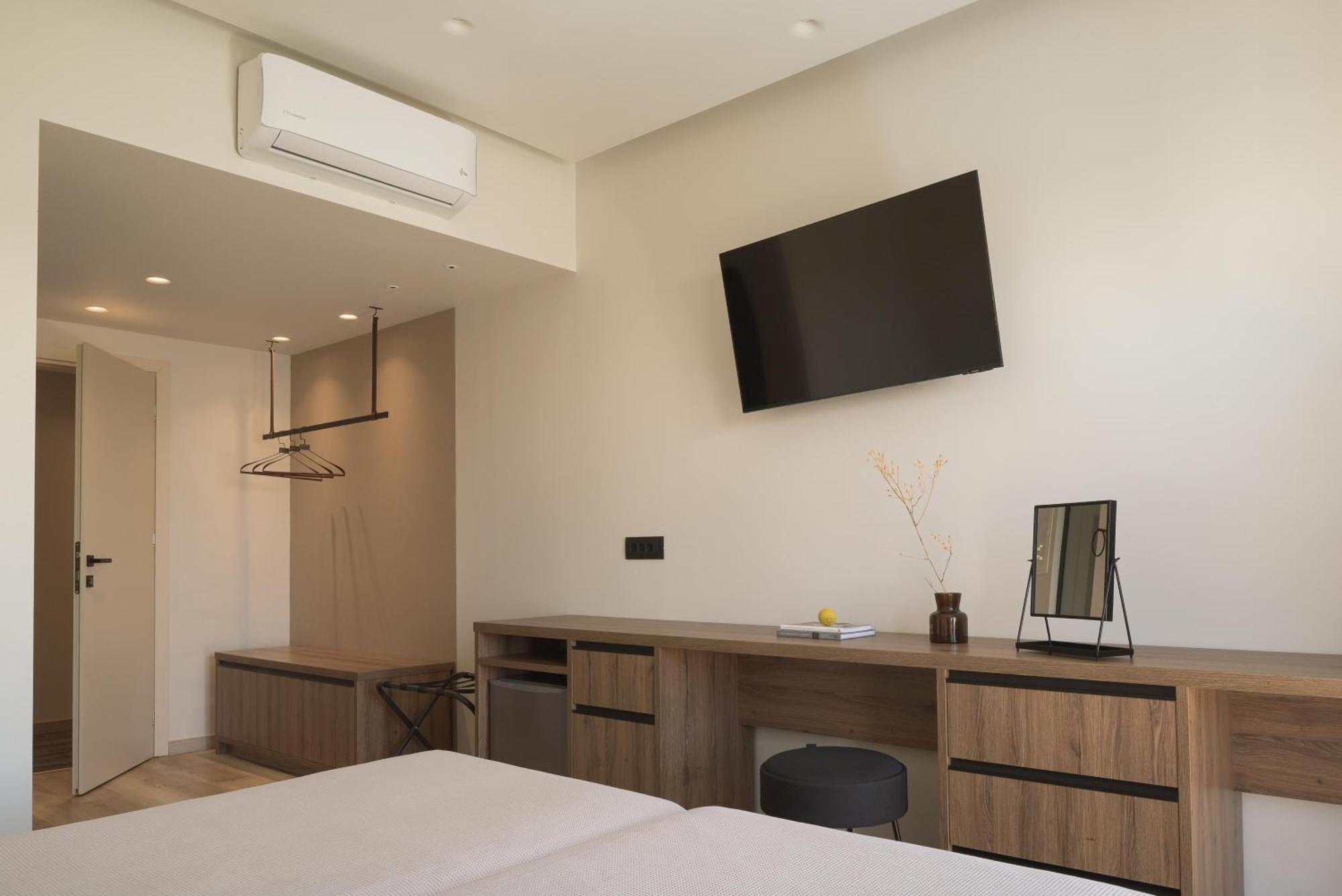 Superior Double or Twin Room Terrace