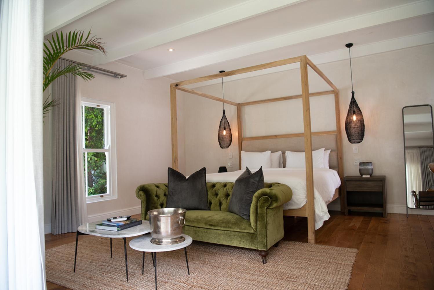Deluxe Junior Suite