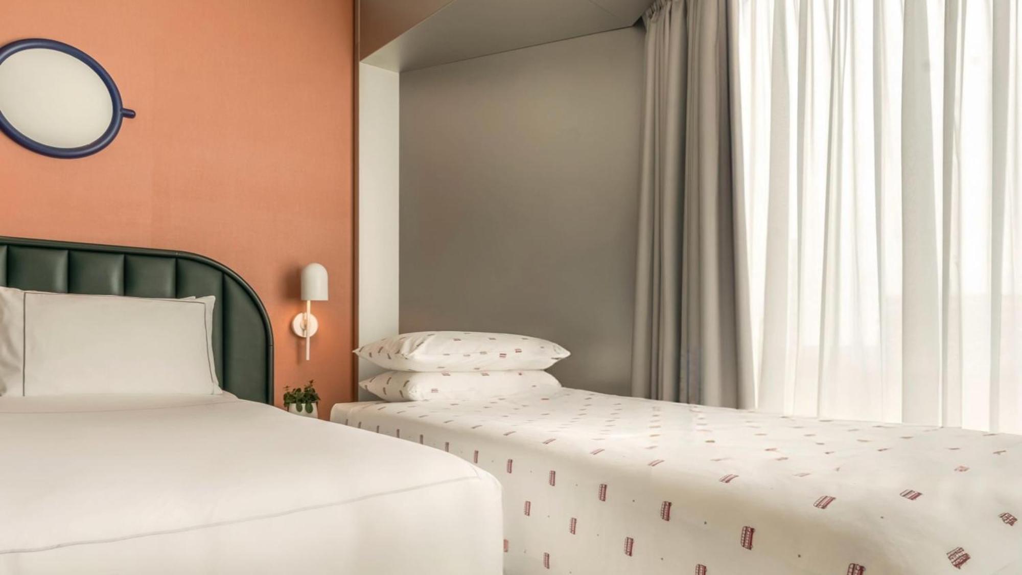 Chambre Lit King-Size Plus Art