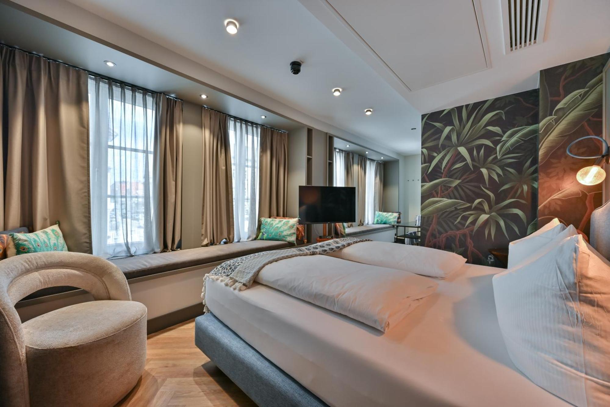 Double Room Small Plus