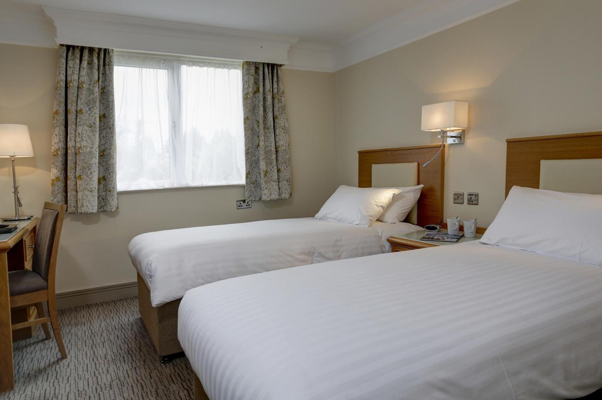 Standard Twin Room Non-Smoking