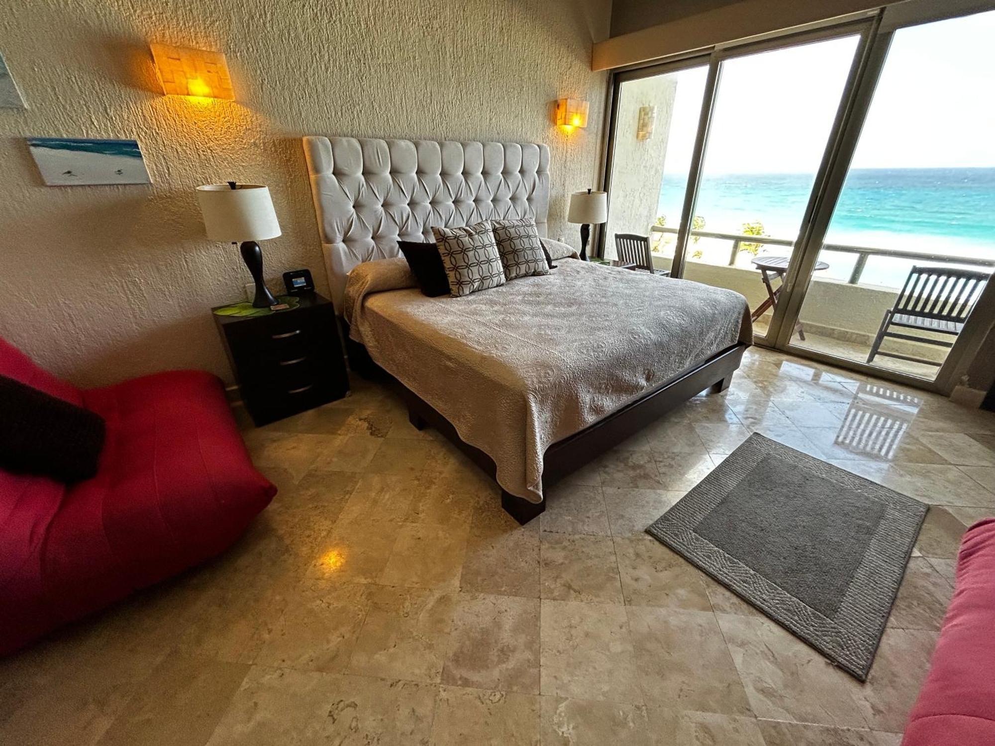 Studio Sea View