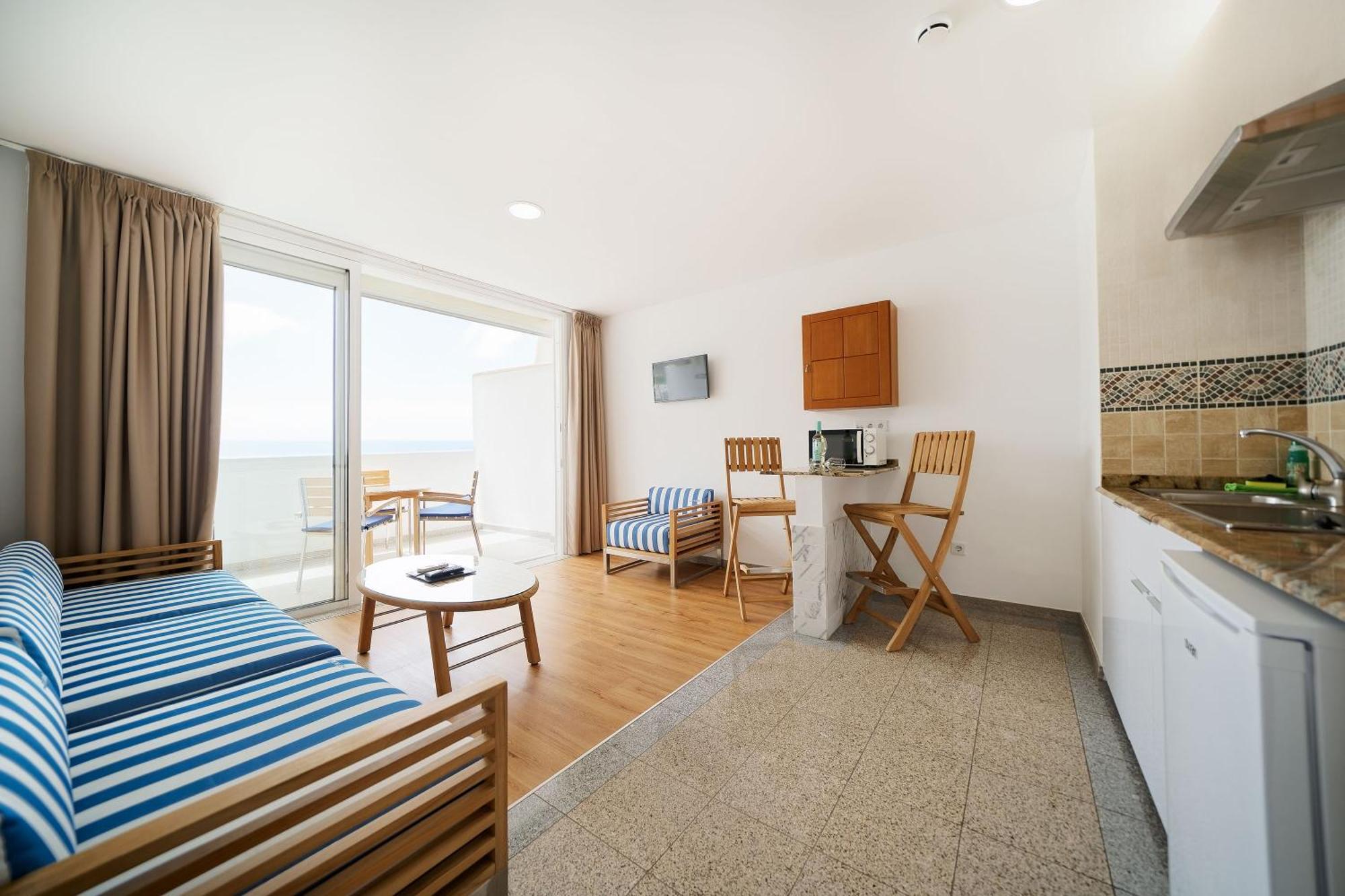 Superior Two-Bedroom Apartment (2 Adults + 2 children),1696621061:JPEG