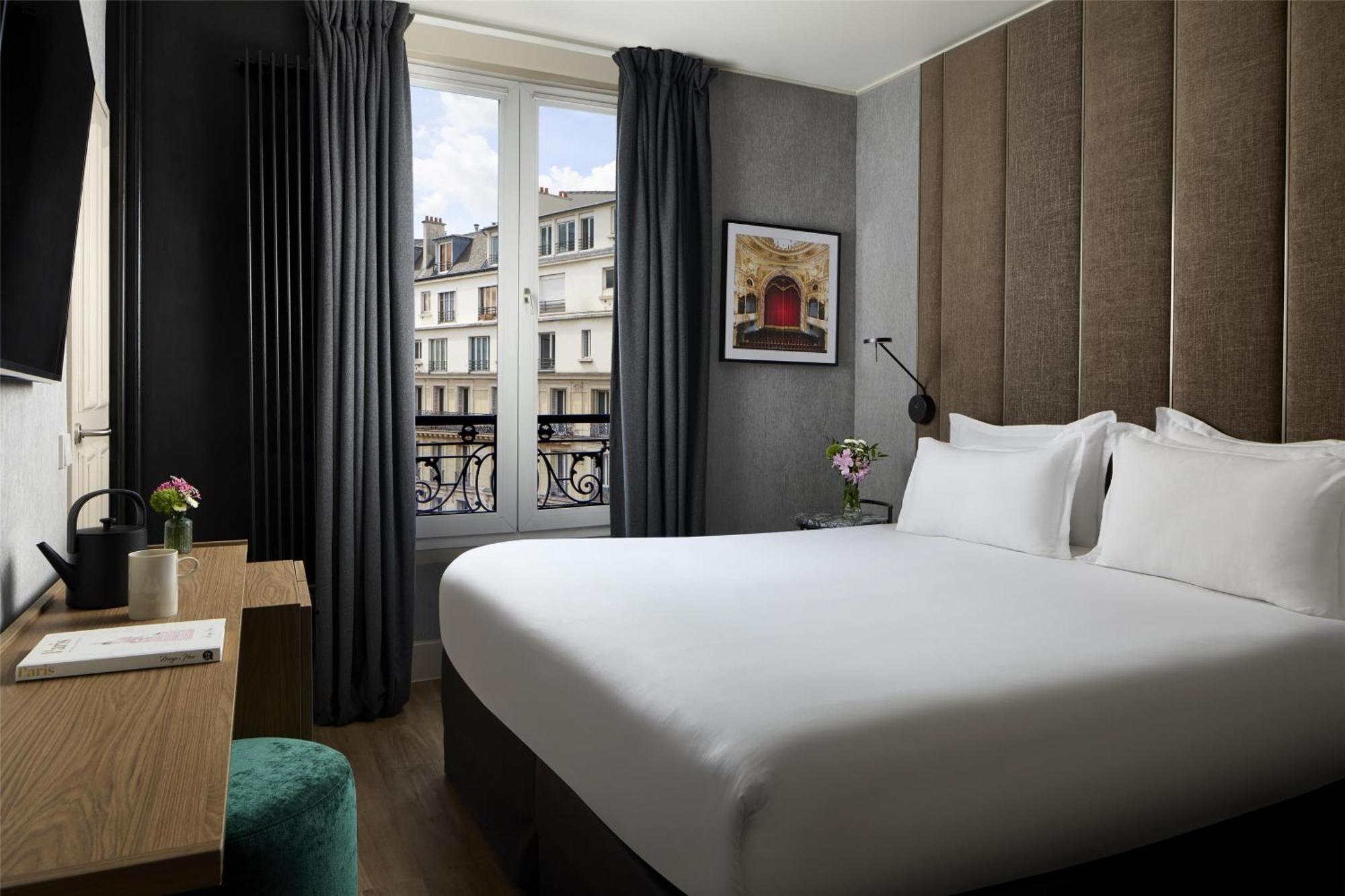 Standard Room,1739371491:JPEG