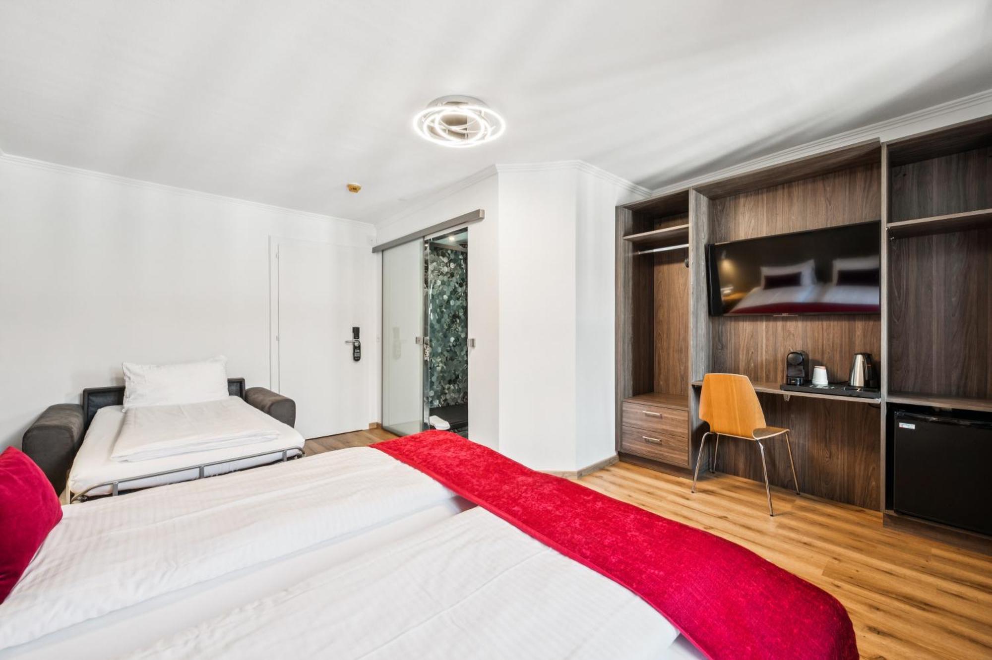 Superior Triple Room,1008772606:JPEG