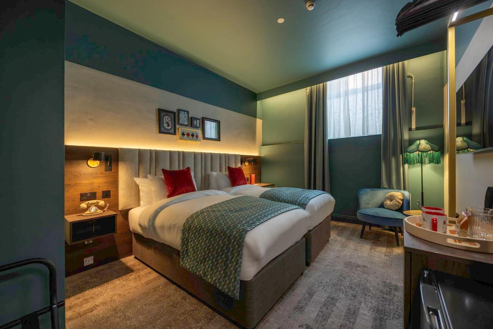 Standard Room Two Single Beds