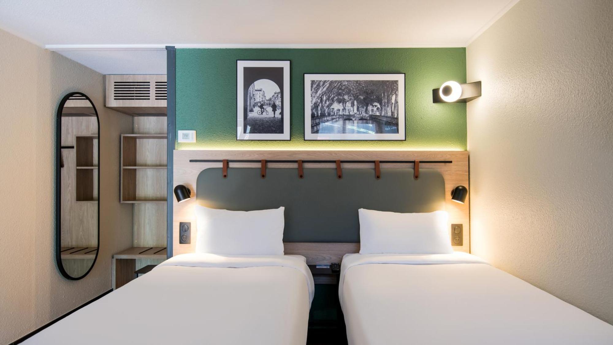 Standard Room 2 Single Beds