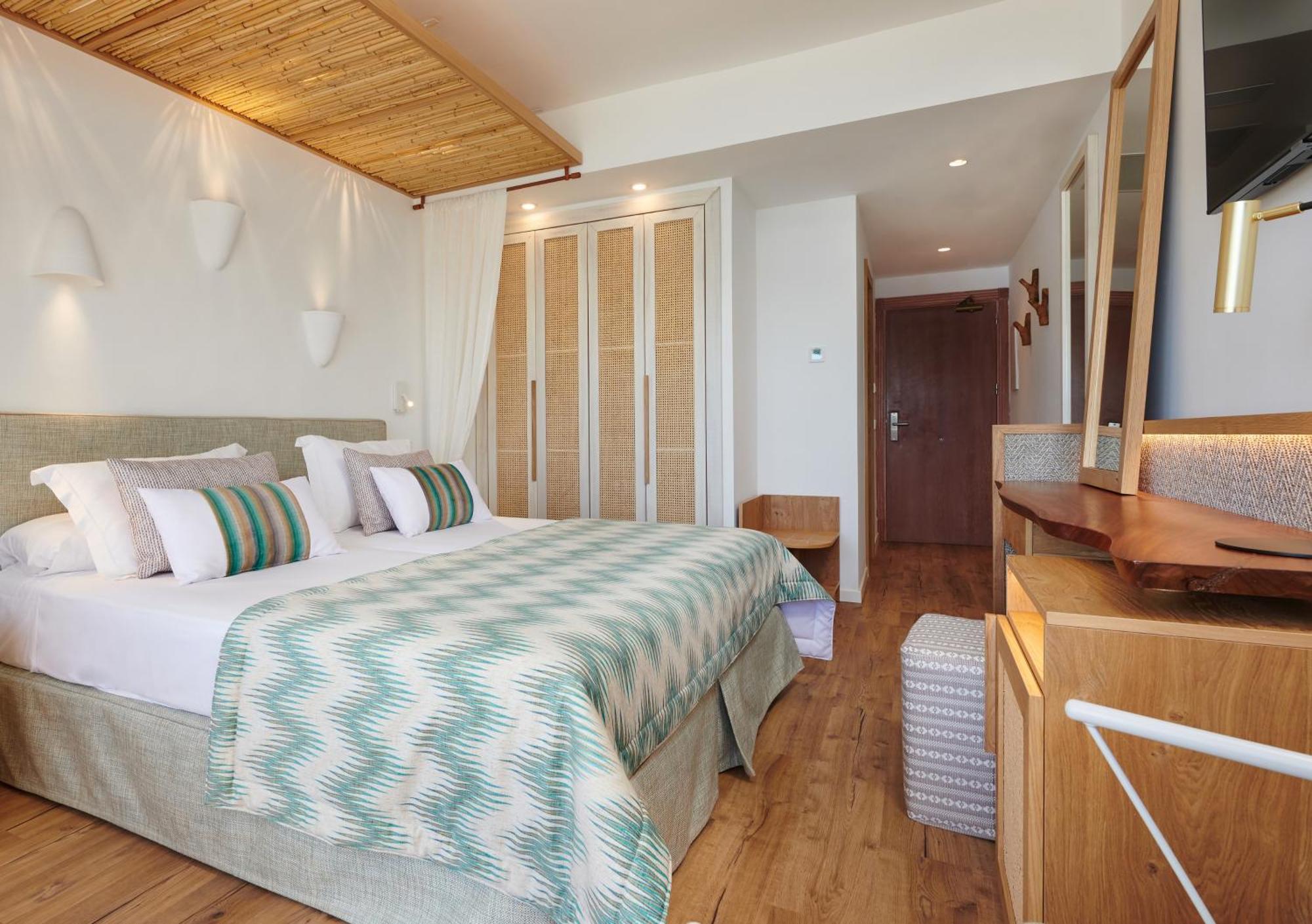 Interior Double Room