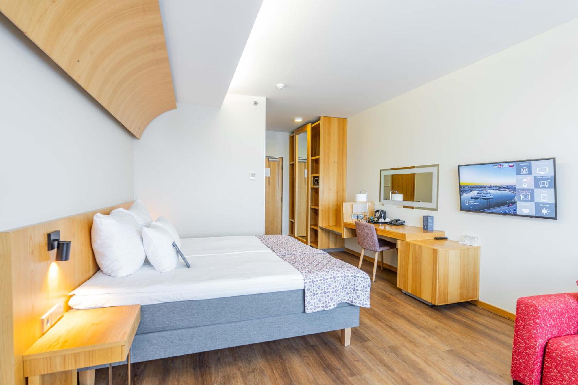 Standard Family Room