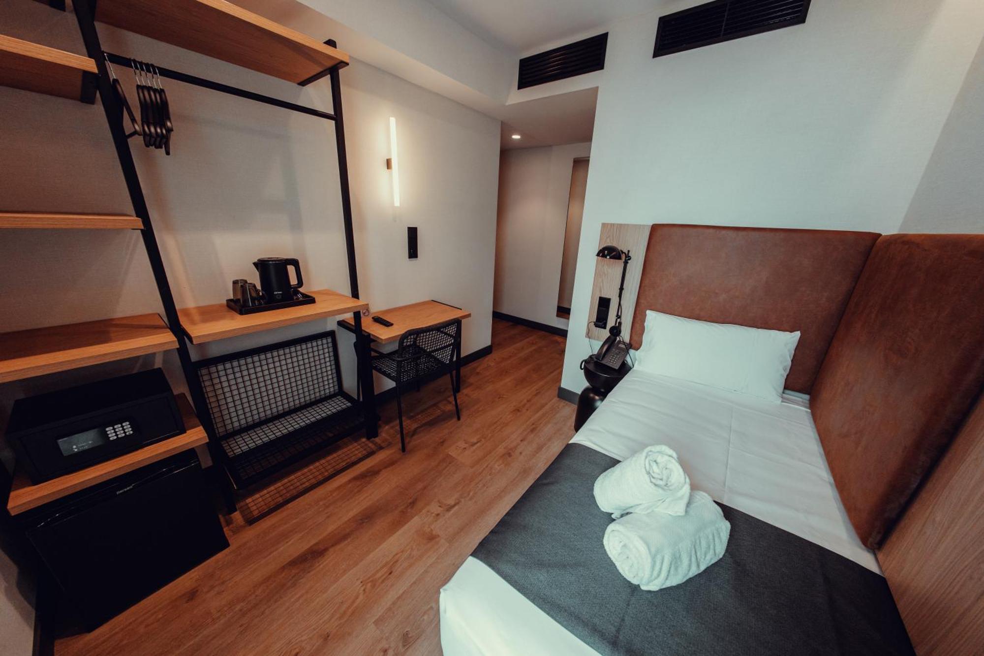 Basic Single Room