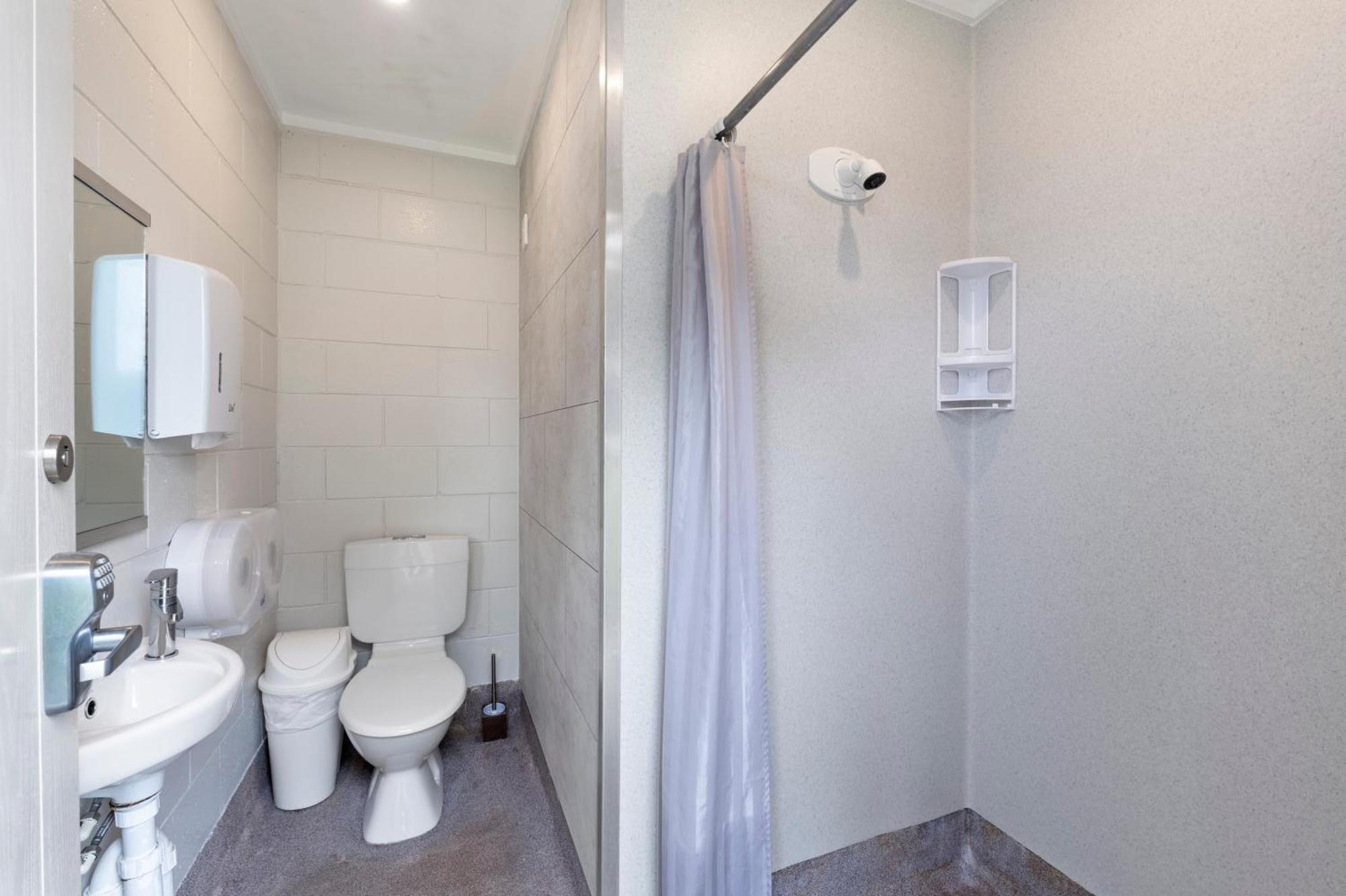 2 Berth Standard Cabin shared bathoom