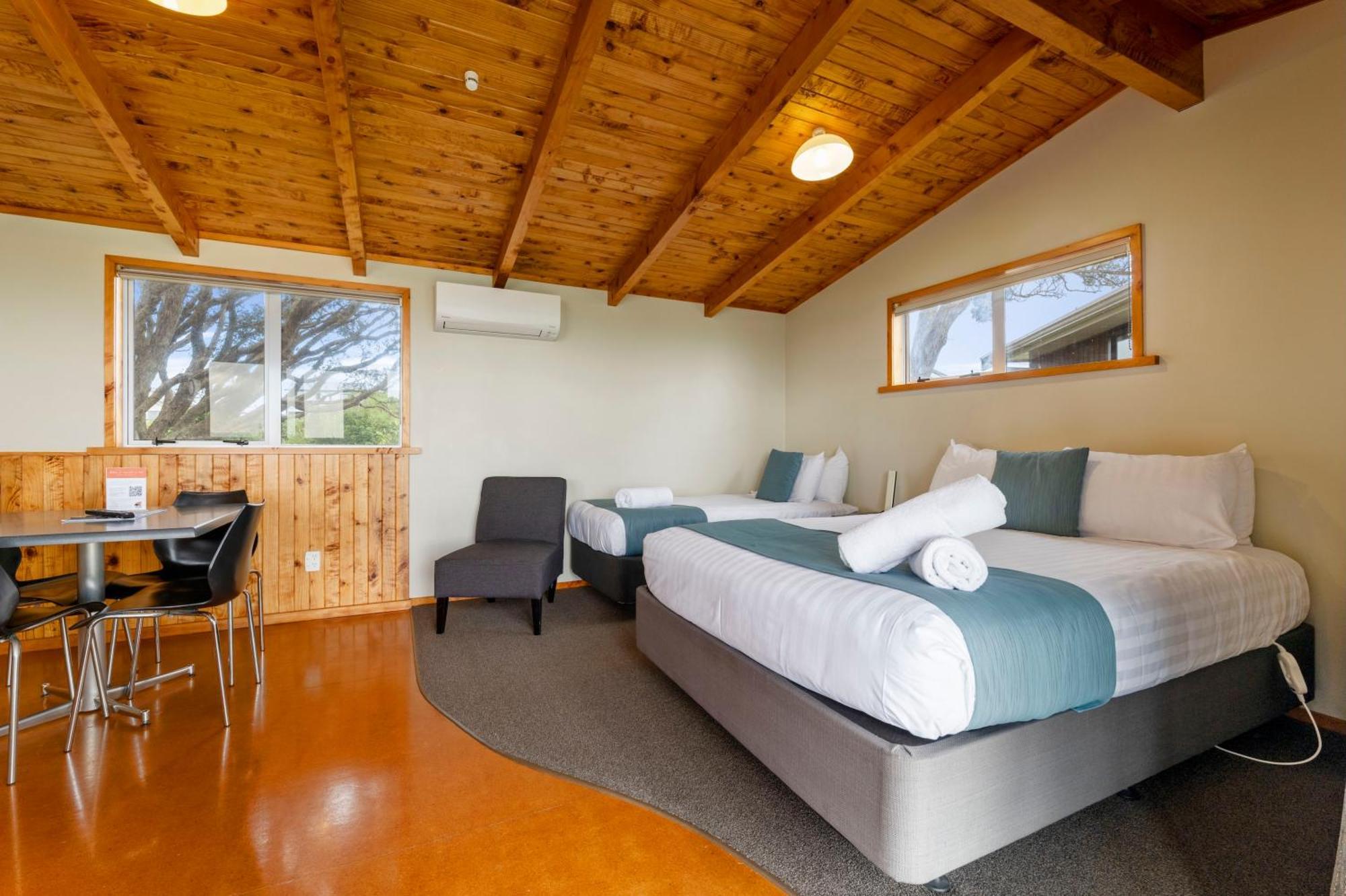 Motel Studio