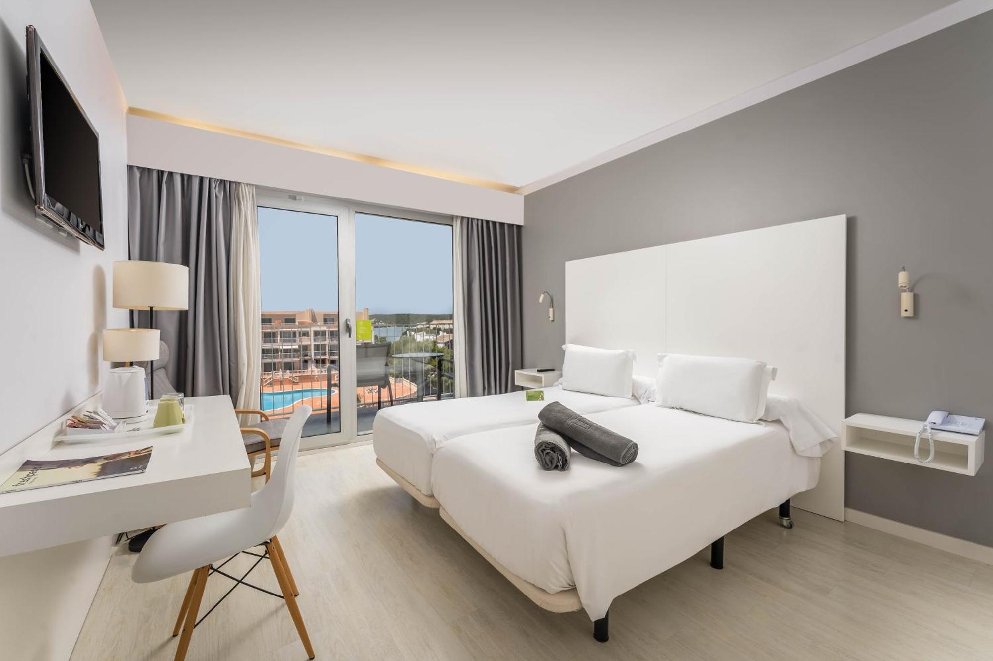 Double Room Side Sea View