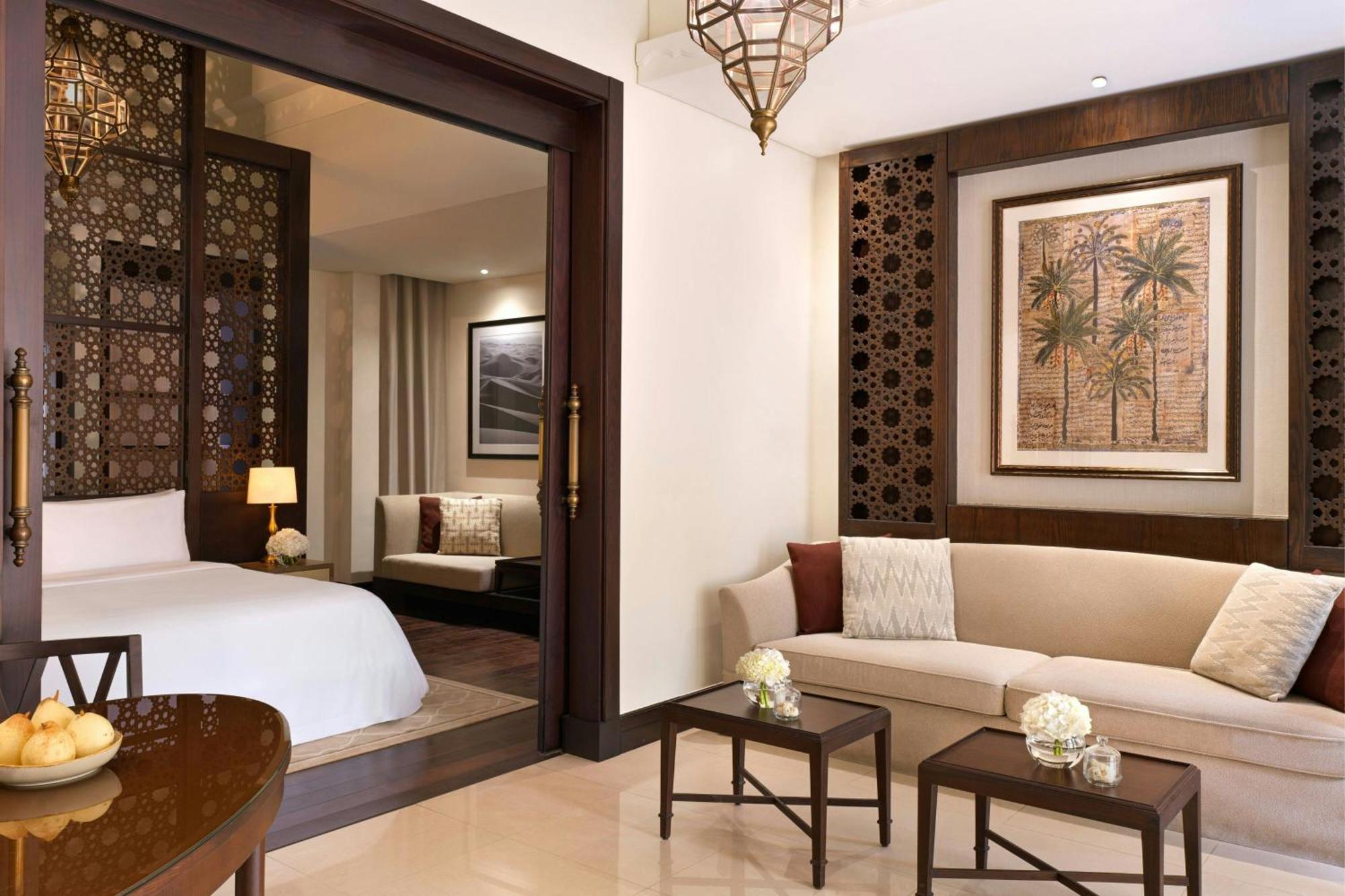 Al Rimal Pool Villa 1 King Sofa bed