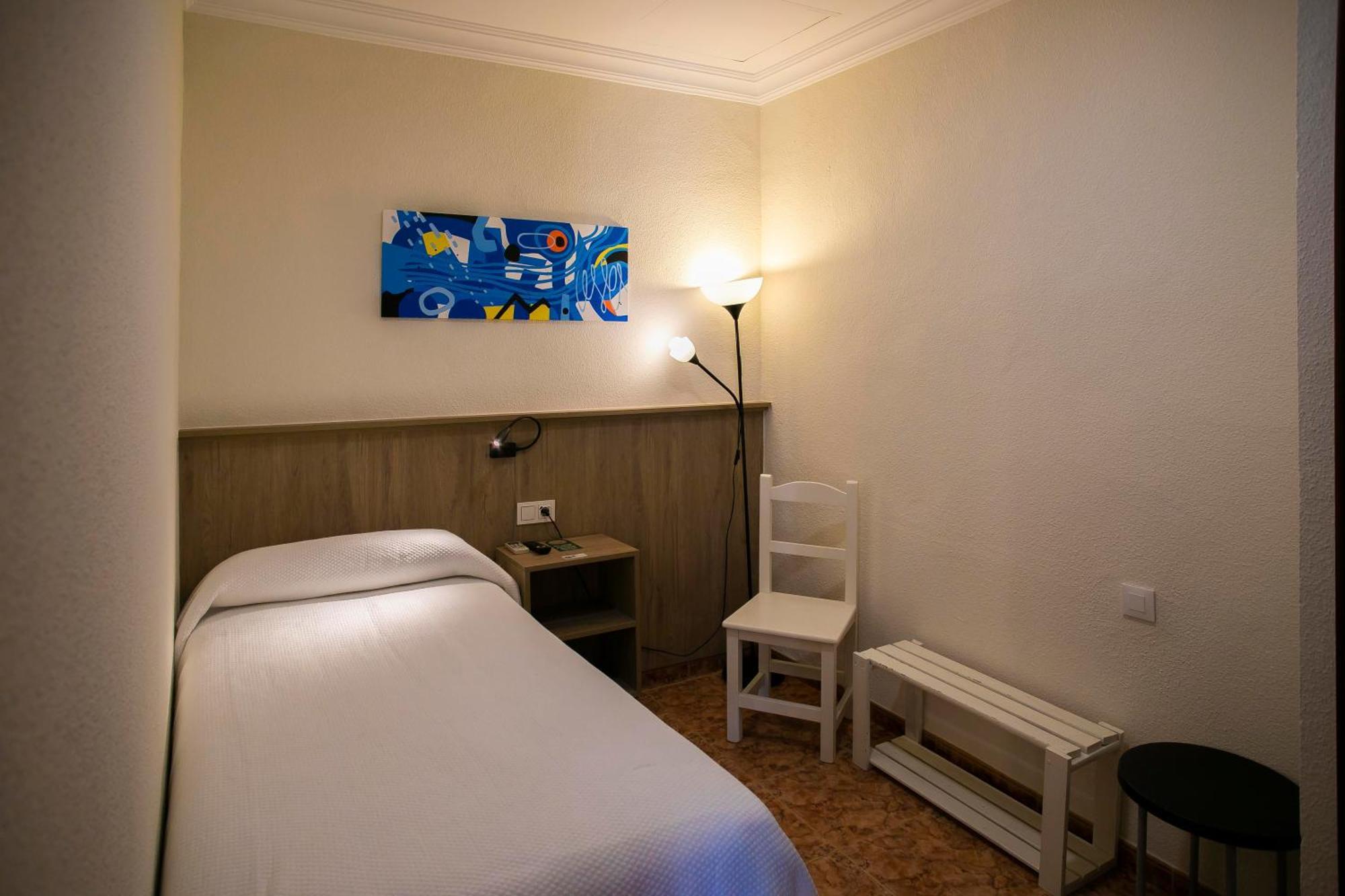 Budget Single Room