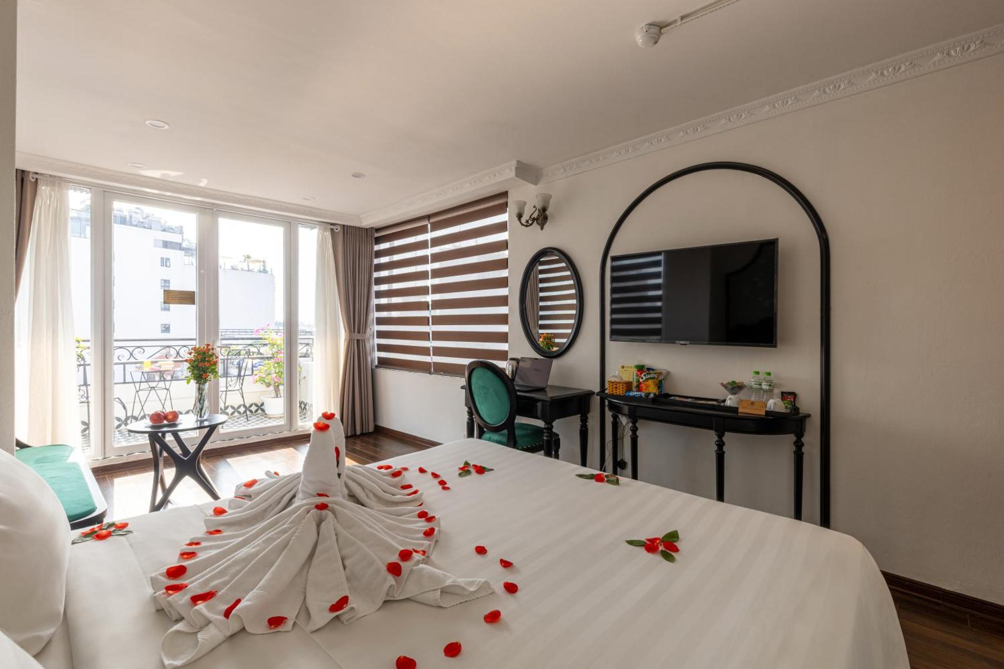 Deluxe Double or Twin Room Balcony