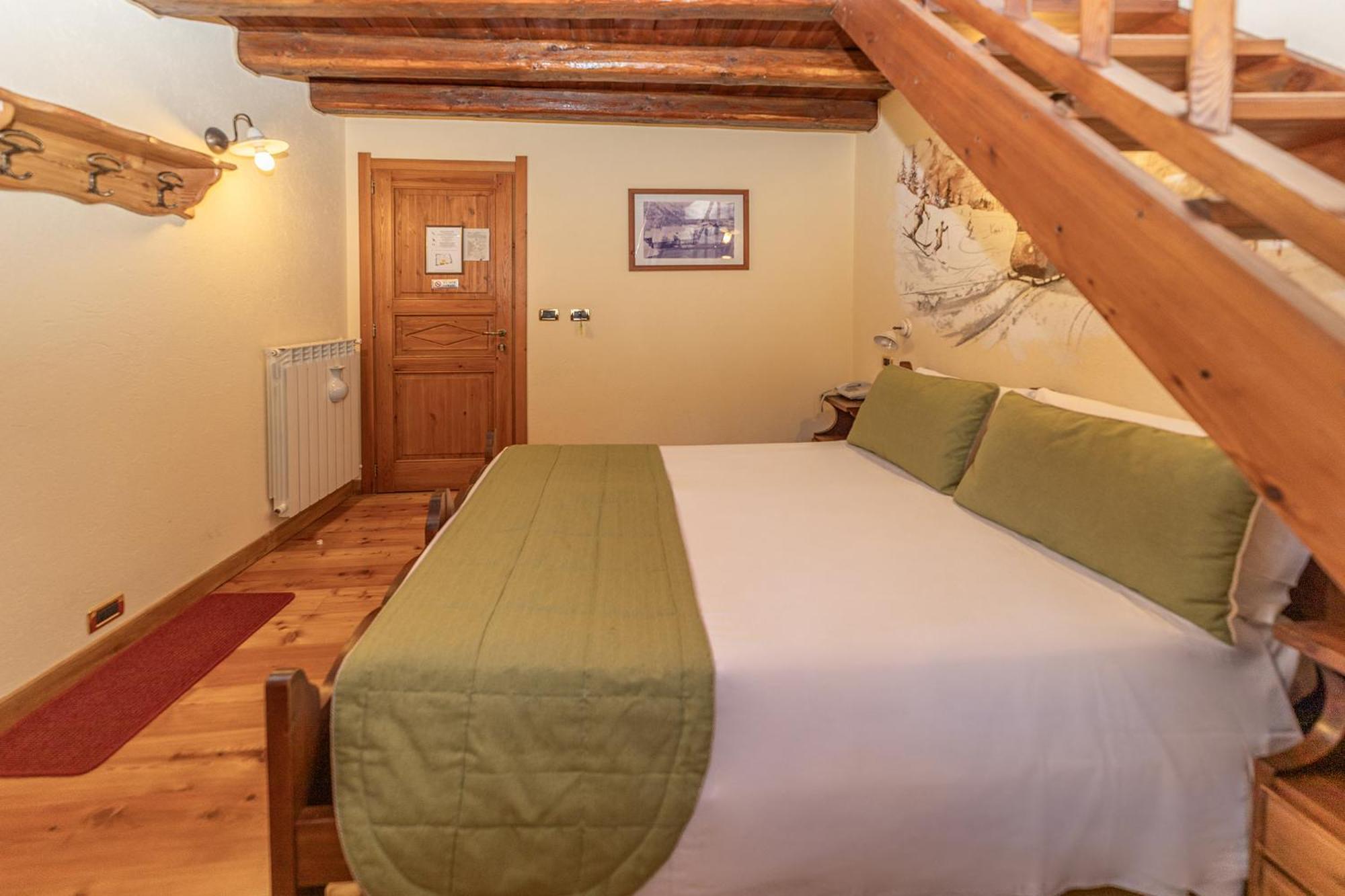 Chambre Triple - En Duplex