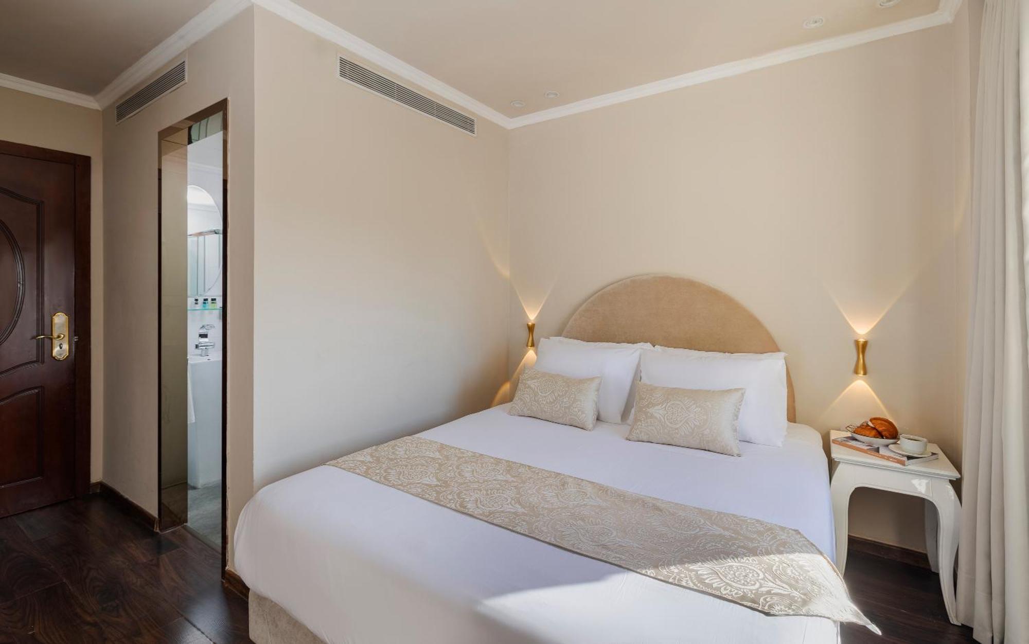 Chambre Lit Queen-Size