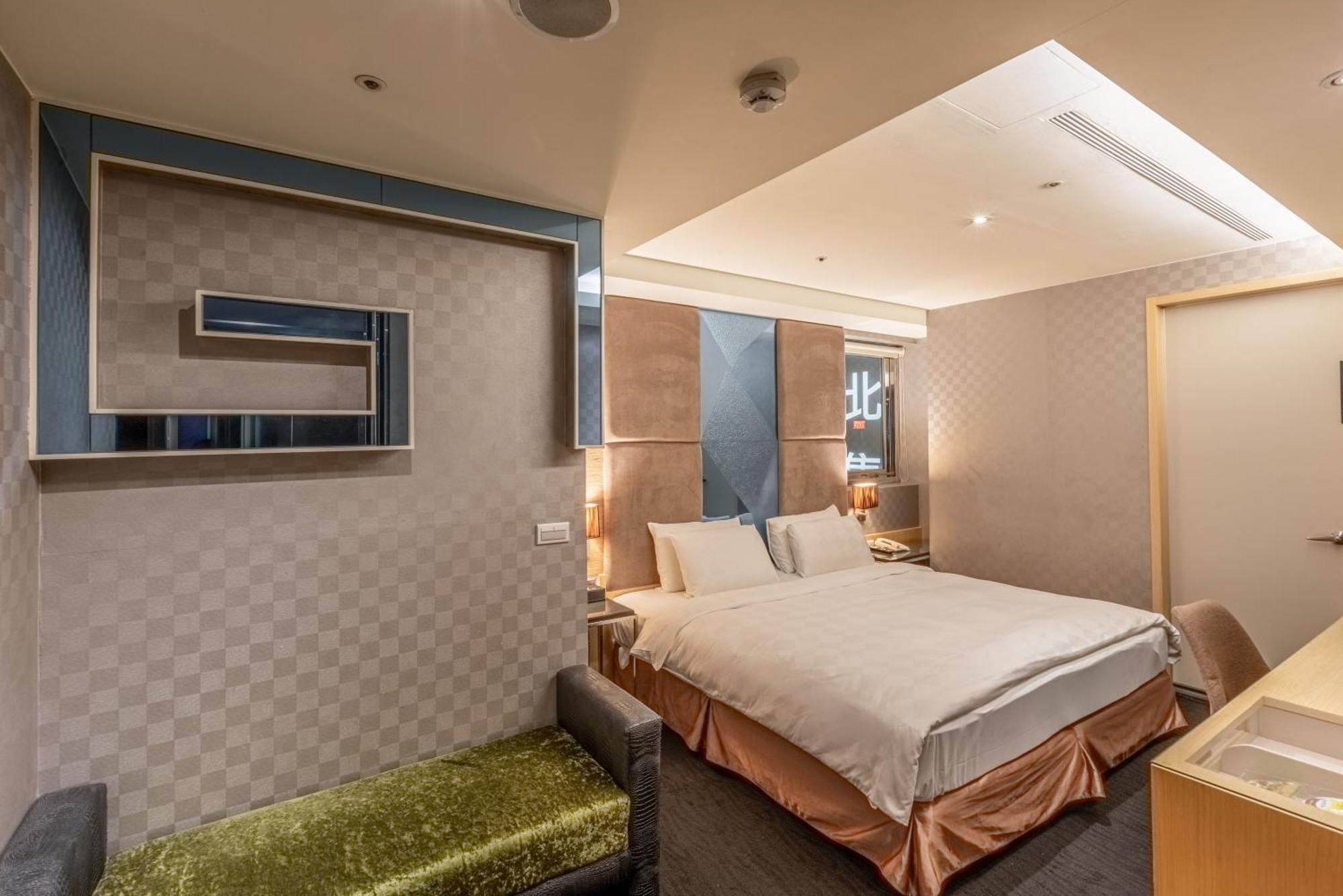 Classic Double Room
