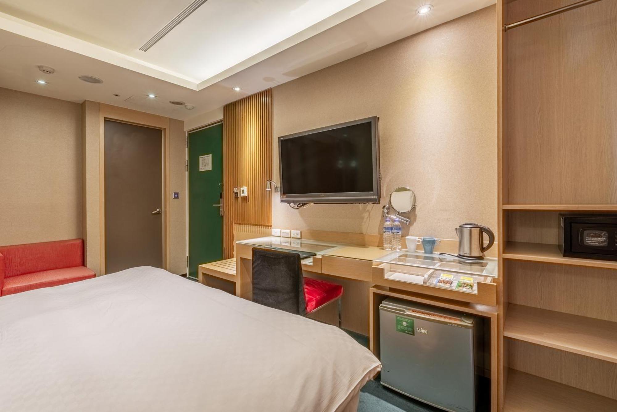 Classic Double Room