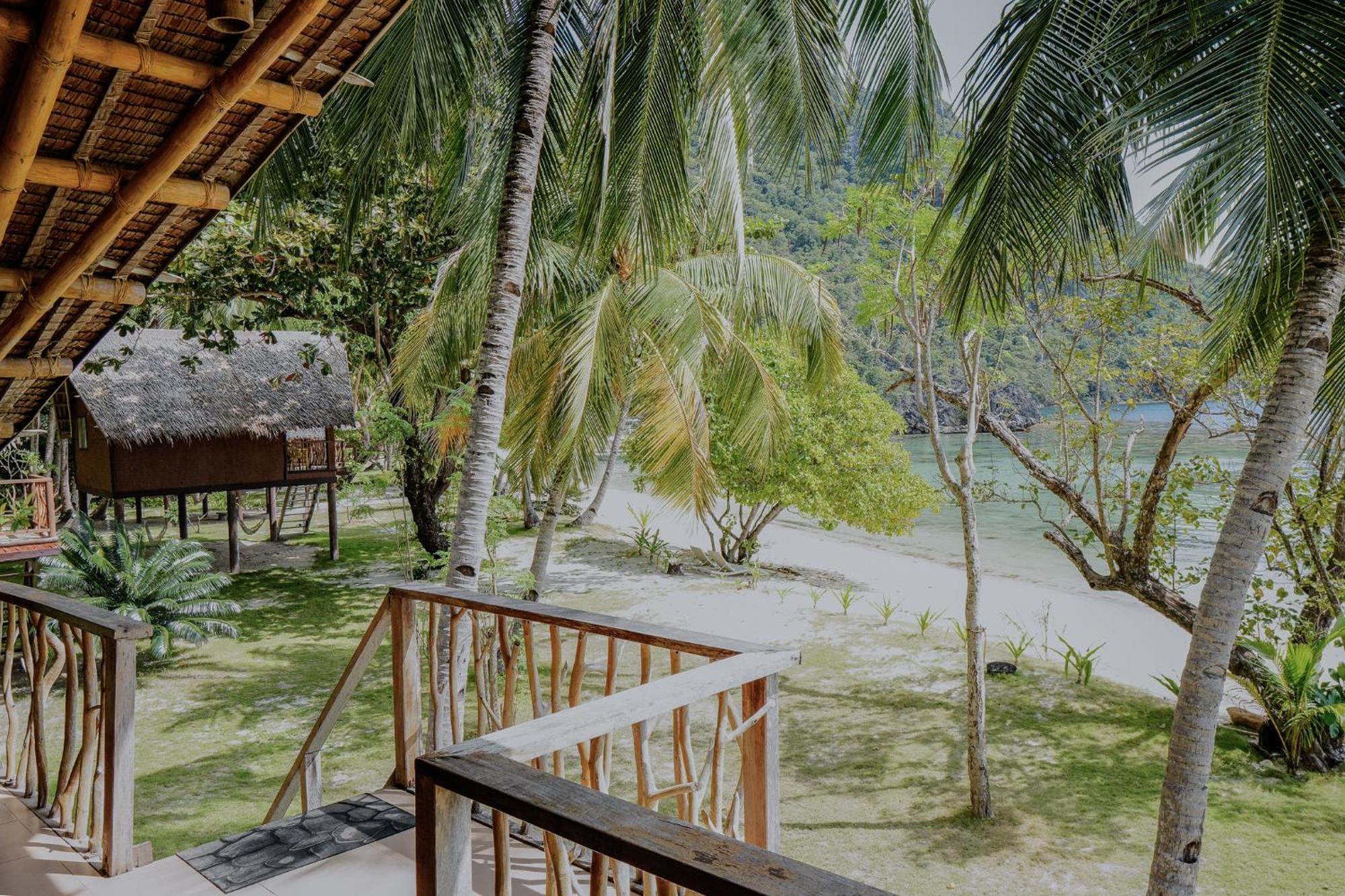 Beachside Chalet