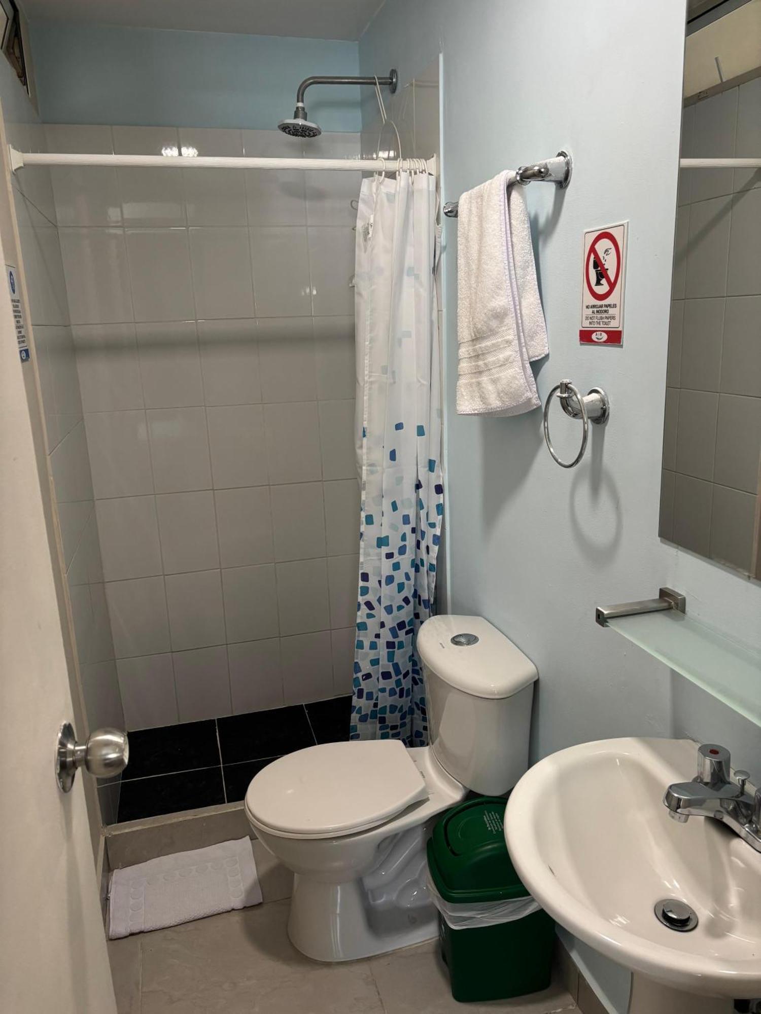 Deluxe Double Room Private Bathroom