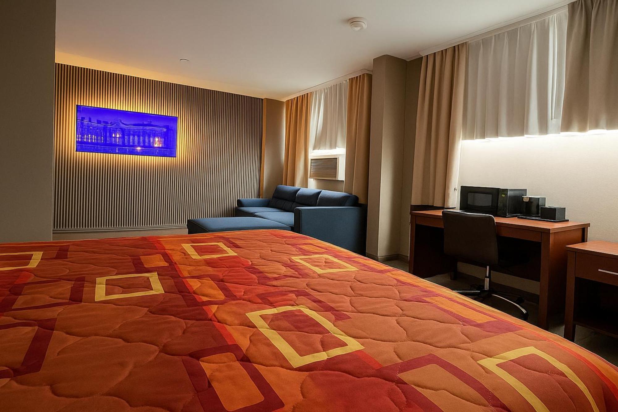 Superior Suite
