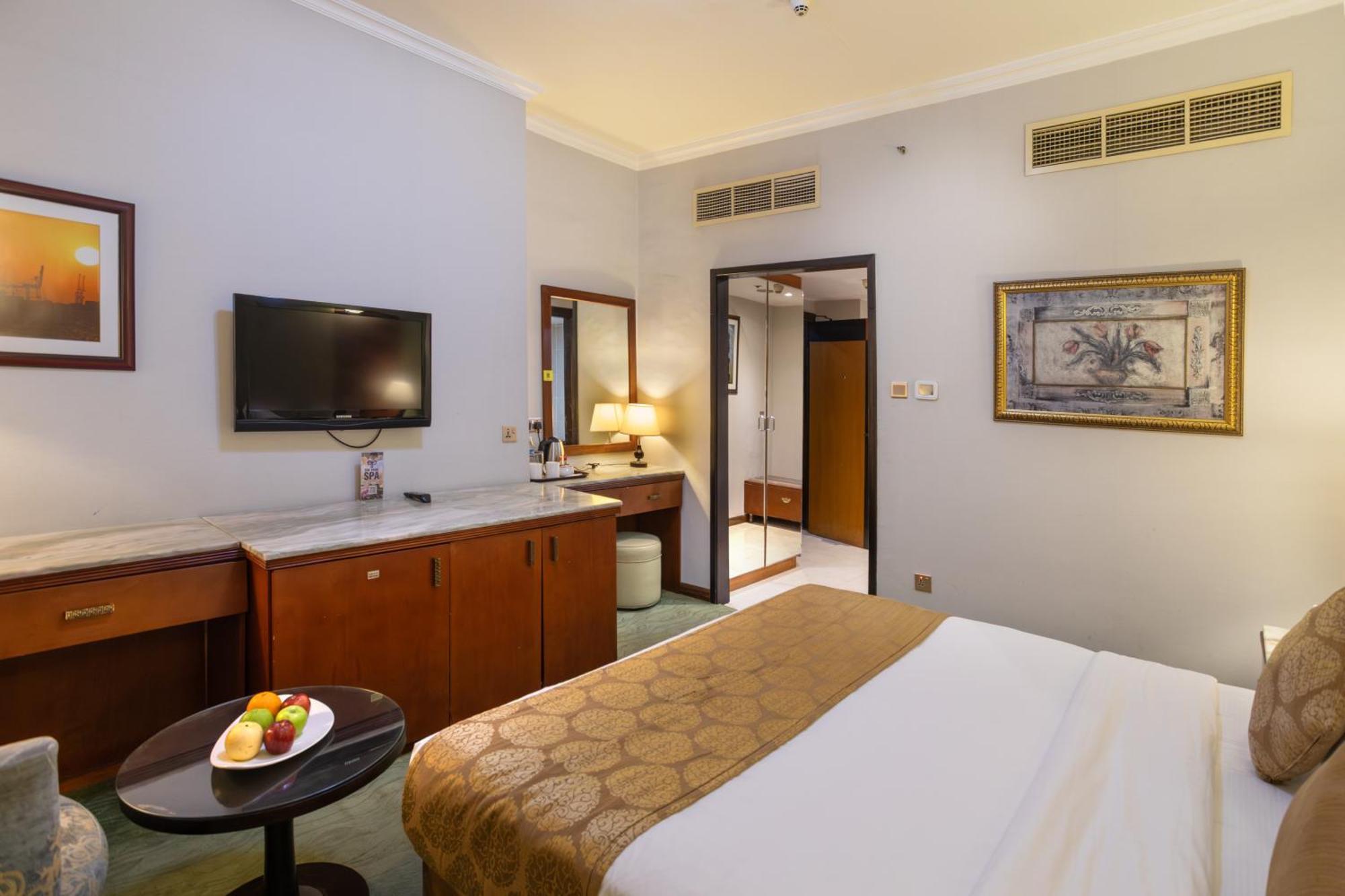 Deluxe Double Room,1698856251:JPEG