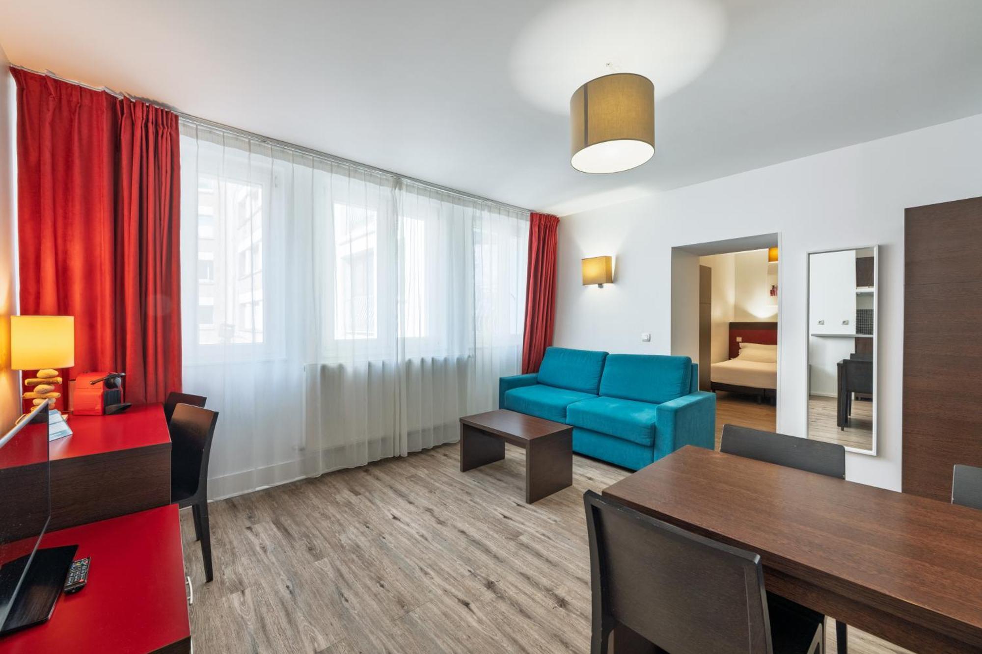 One-Bedroom Apartment