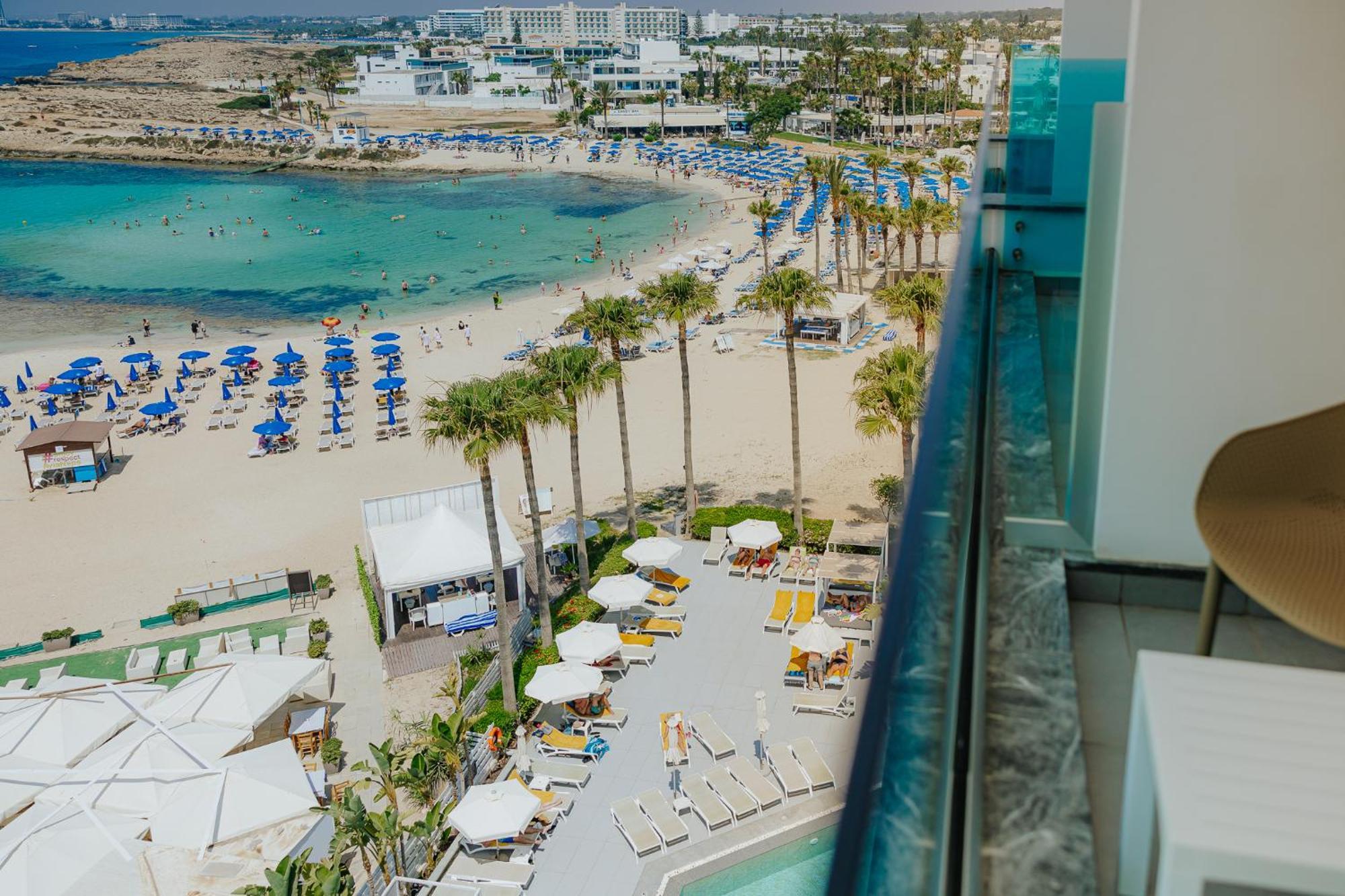 Penthouse Twin Room Sea View