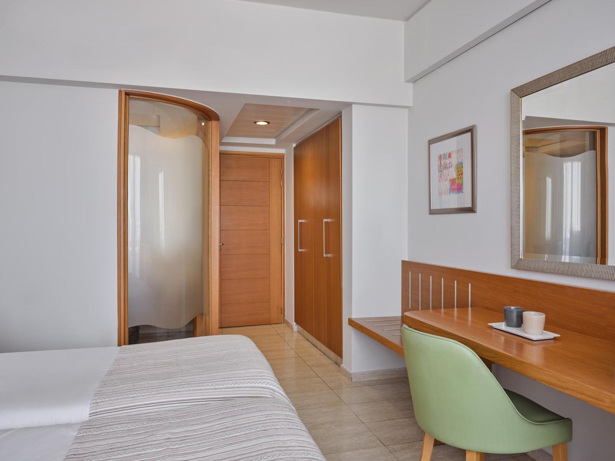 Twin or Double Room Inland View
